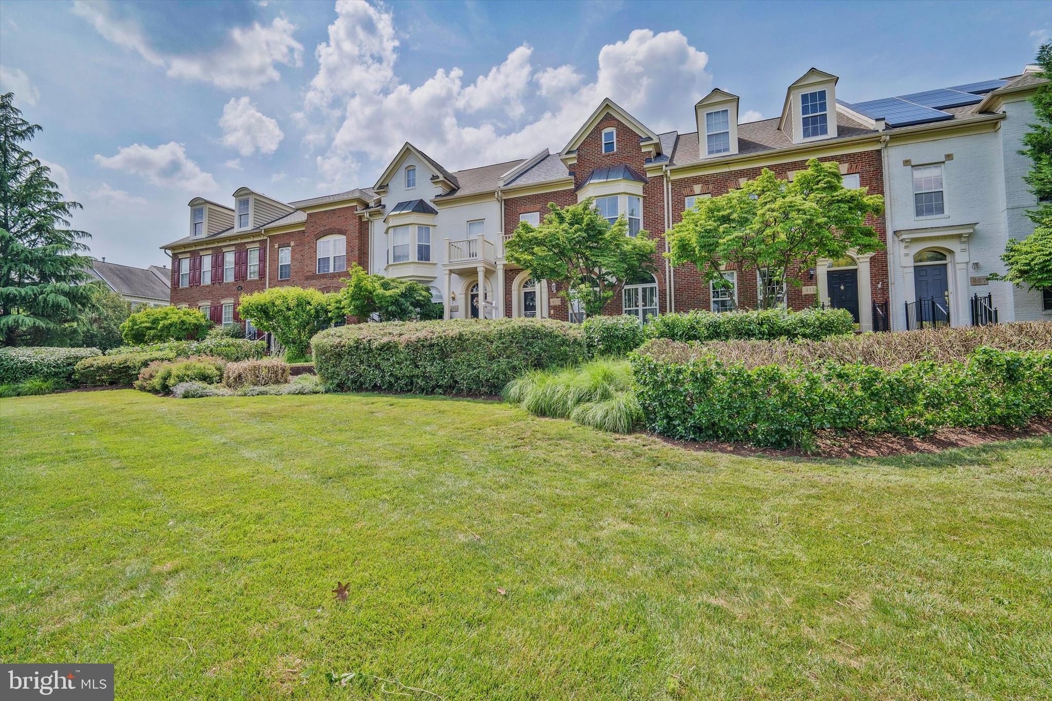 KING FARM WATKINS POND - Residential