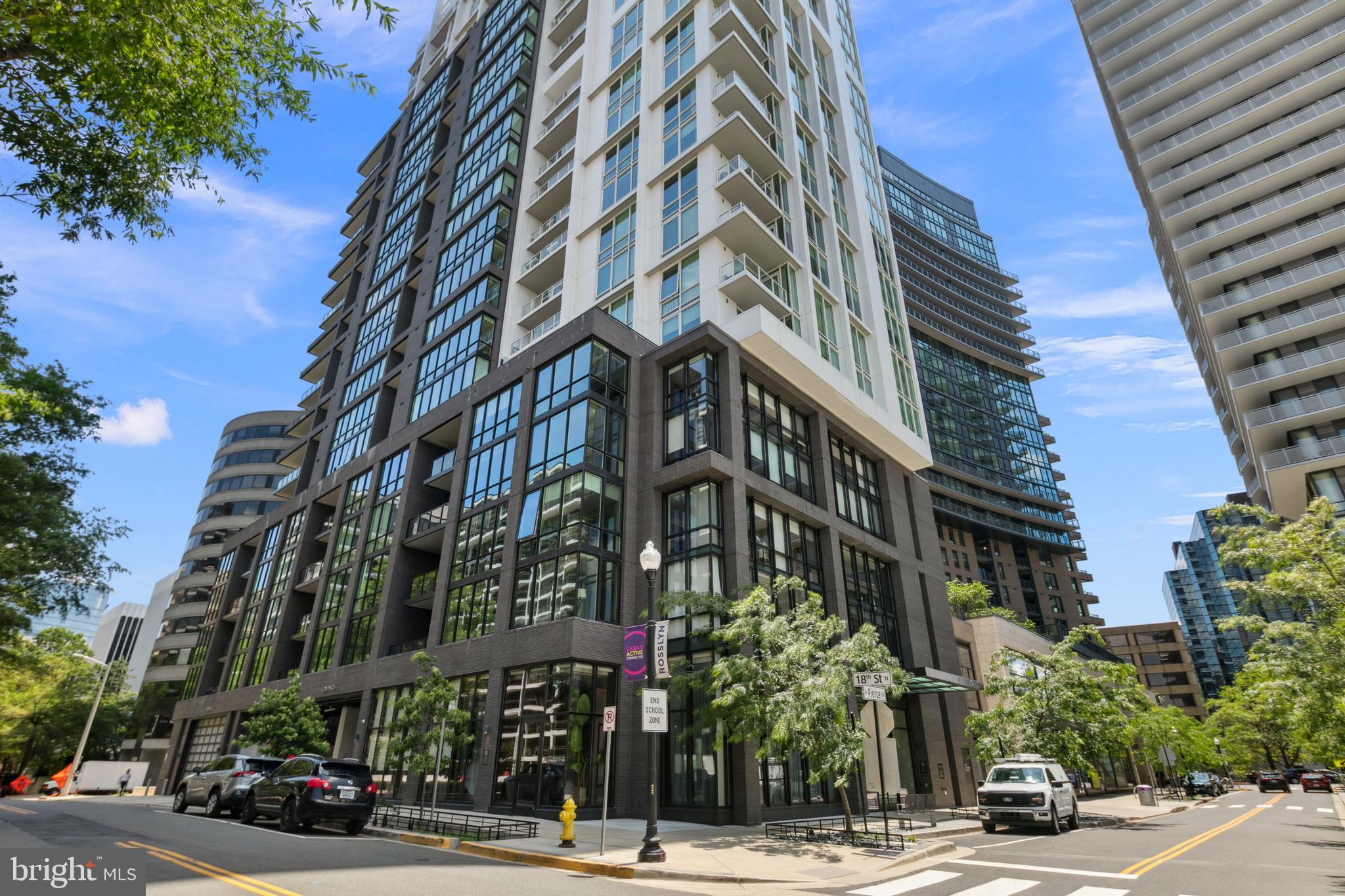 ROSSLYN - Residential