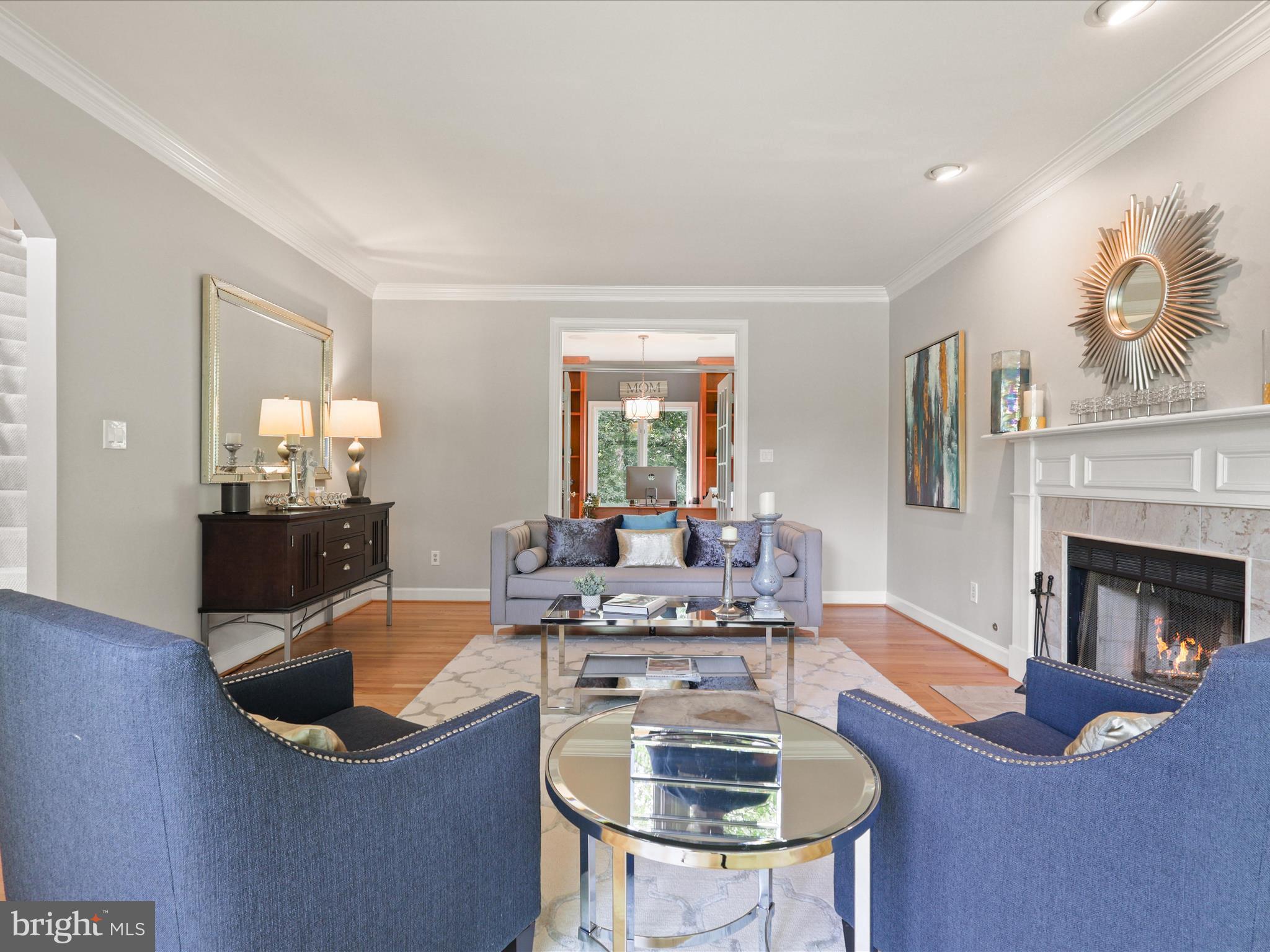 RESTON - Residential
