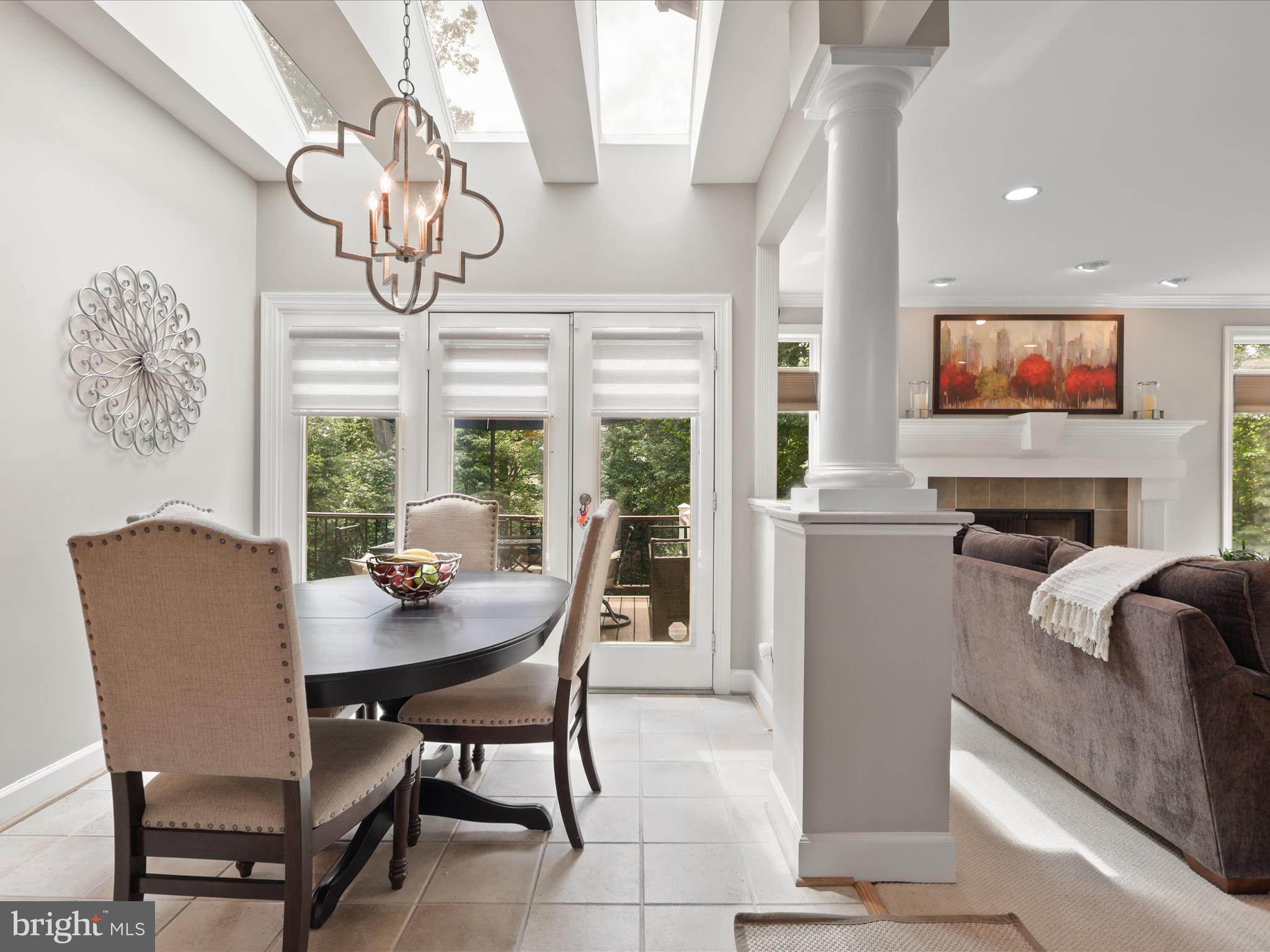 RESTON - Residential