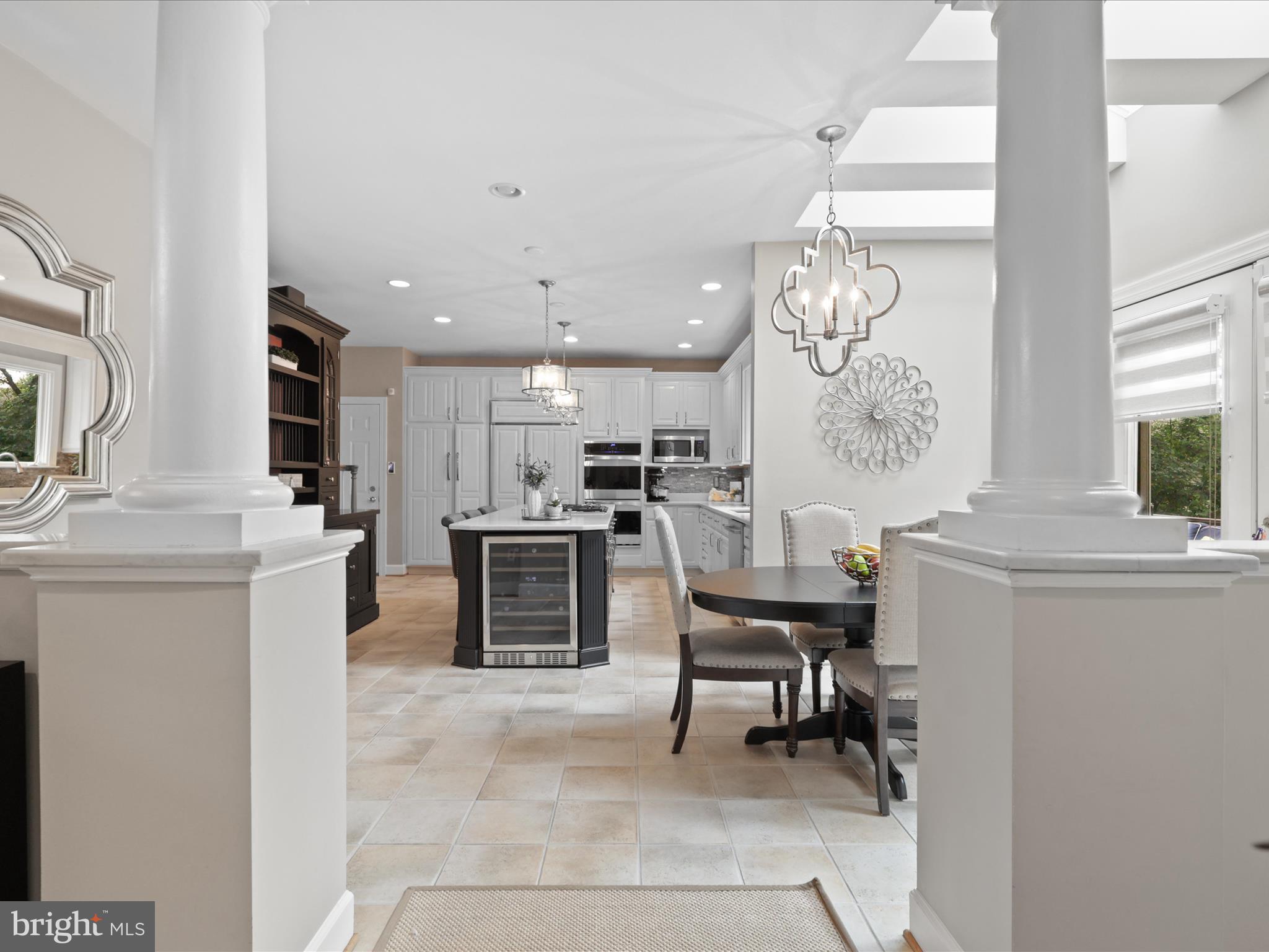 RESTON - Residential