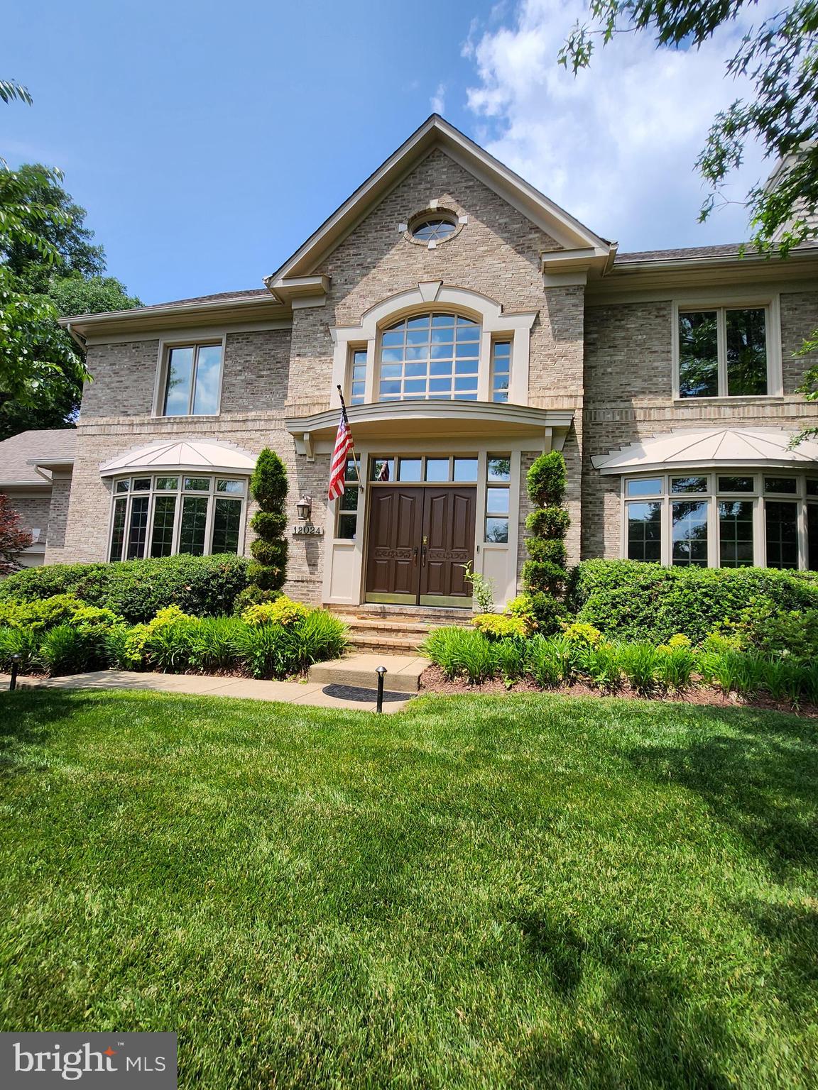 RESTON - Residential