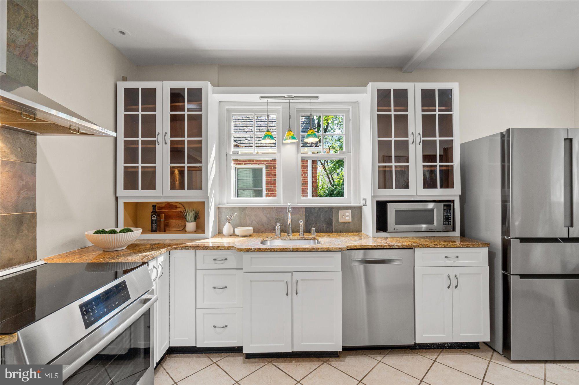 SILVER SPRING - Residential