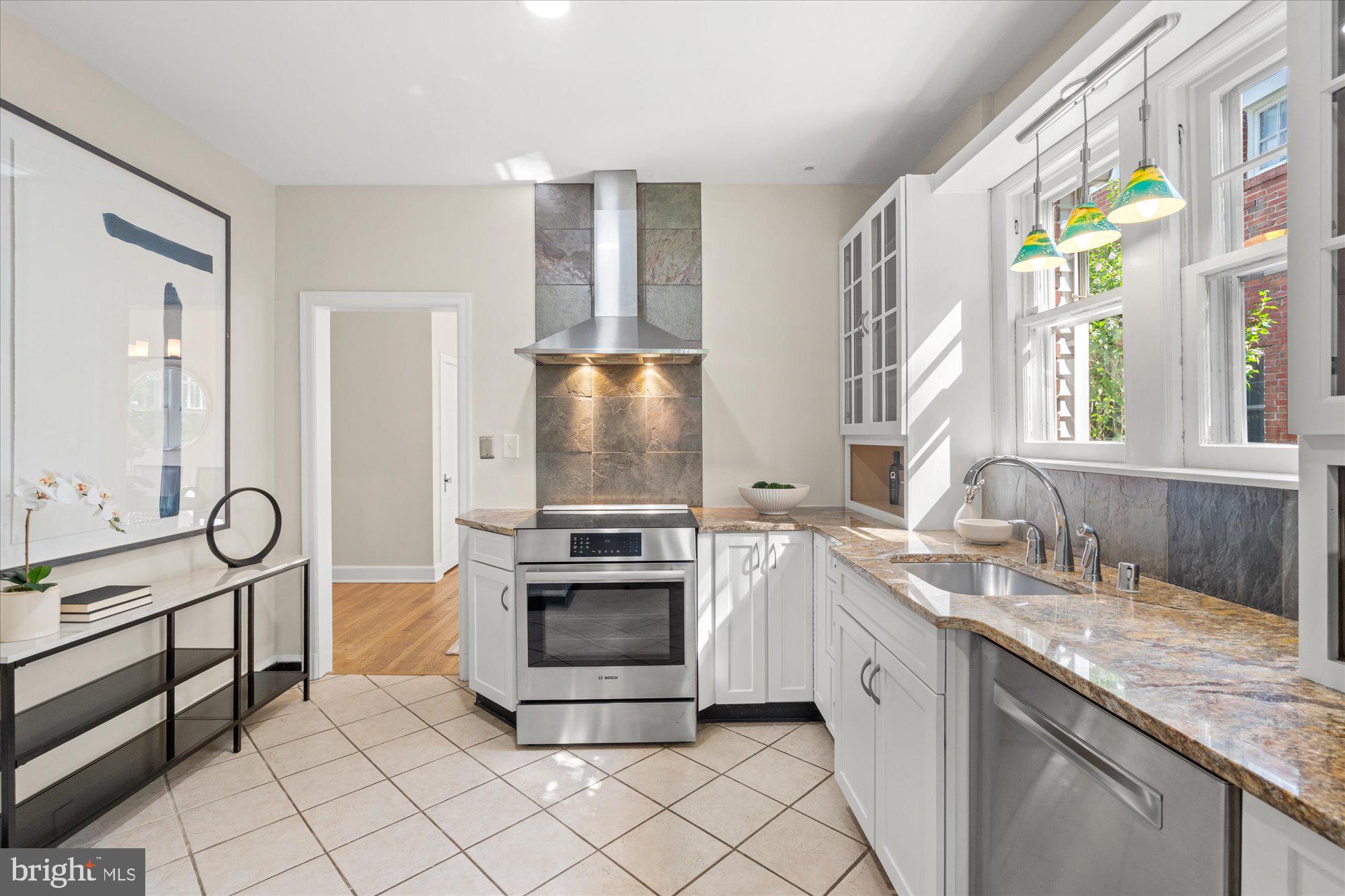 SILVER SPRING - Residential