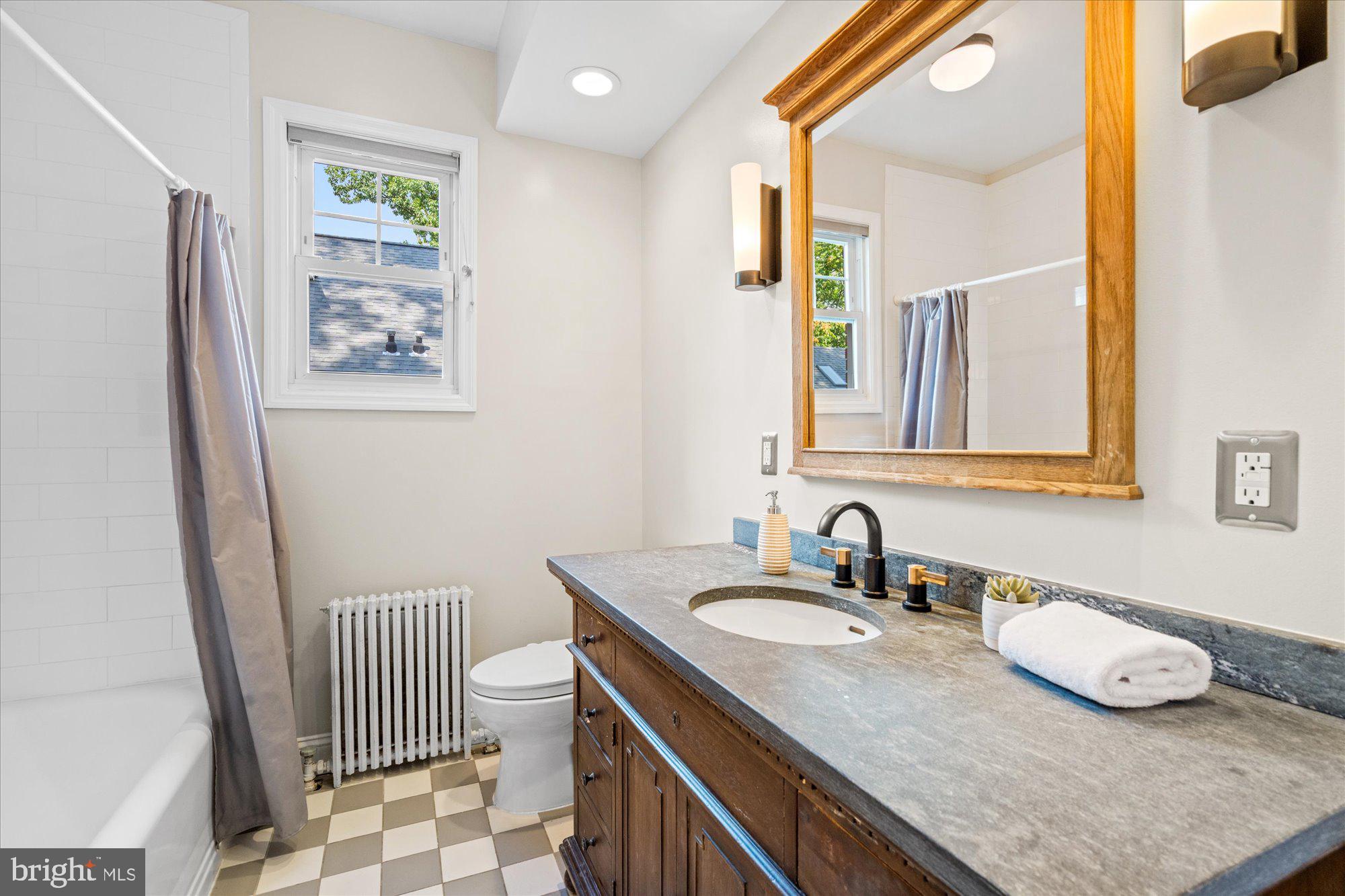 SILVER SPRING - Residential