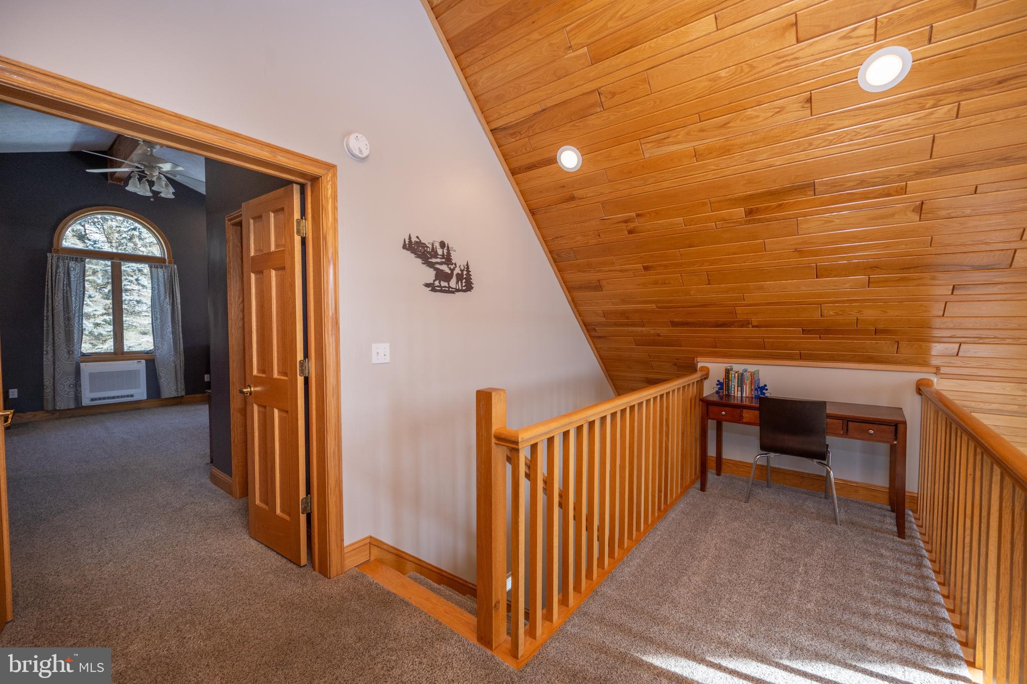 THE PINNACLE - Residential