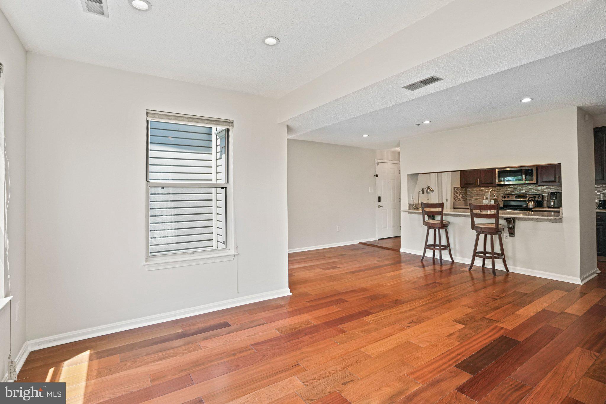 WINTERGATE AT LONGMEAD CROSSING - Residential