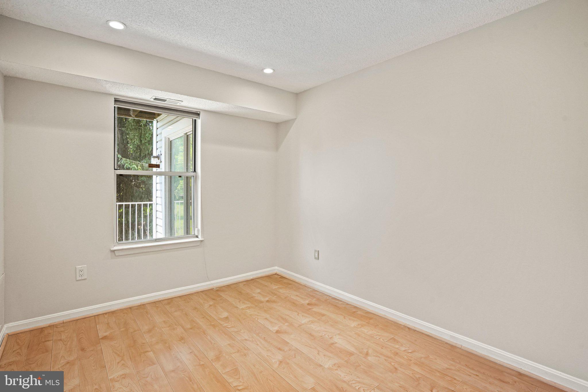 WINTERGATE AT LONGMEAD CROSSING - Residential