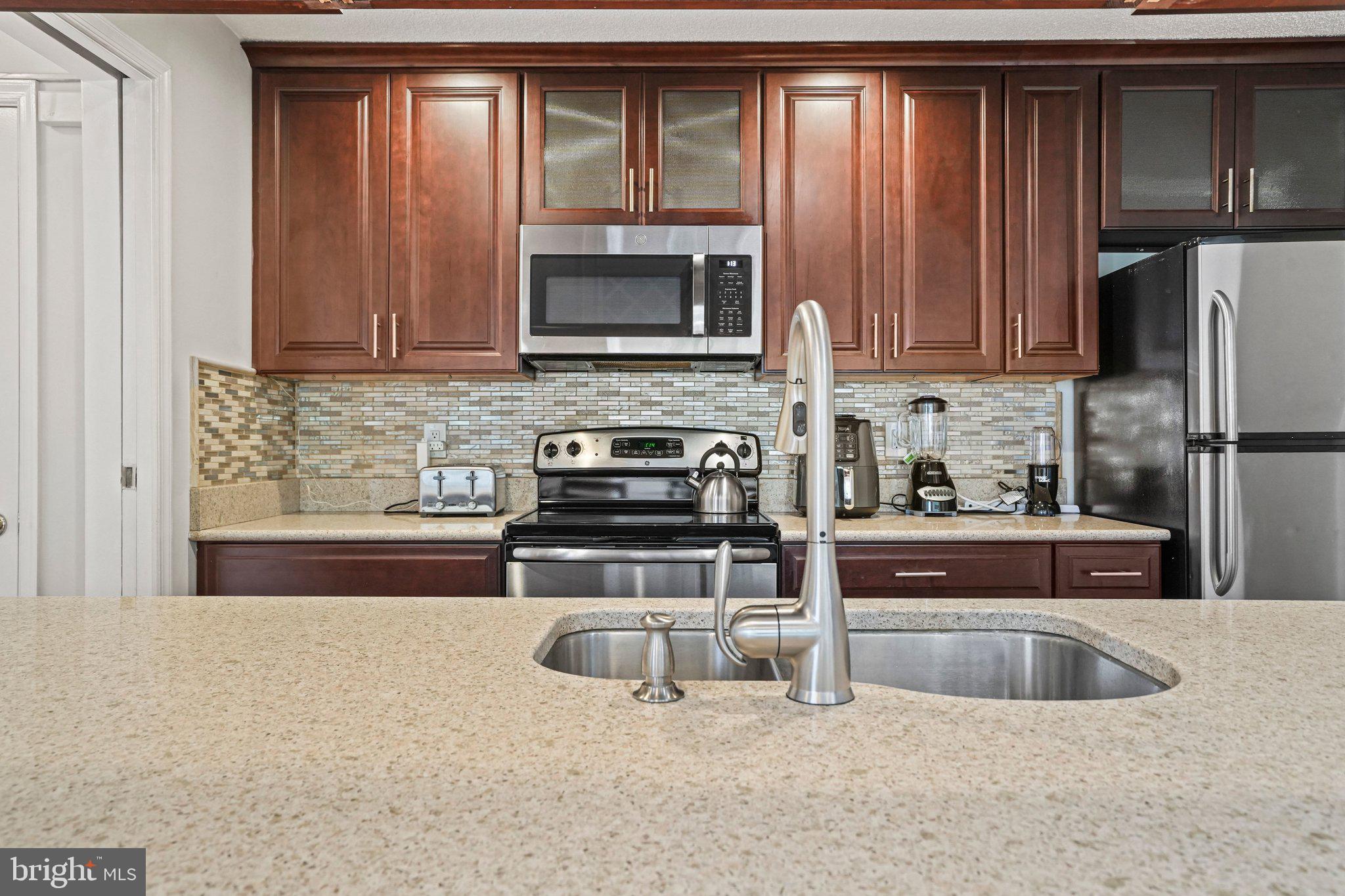 WINTERGATE AT LONGMEAD CROSSING - Residential