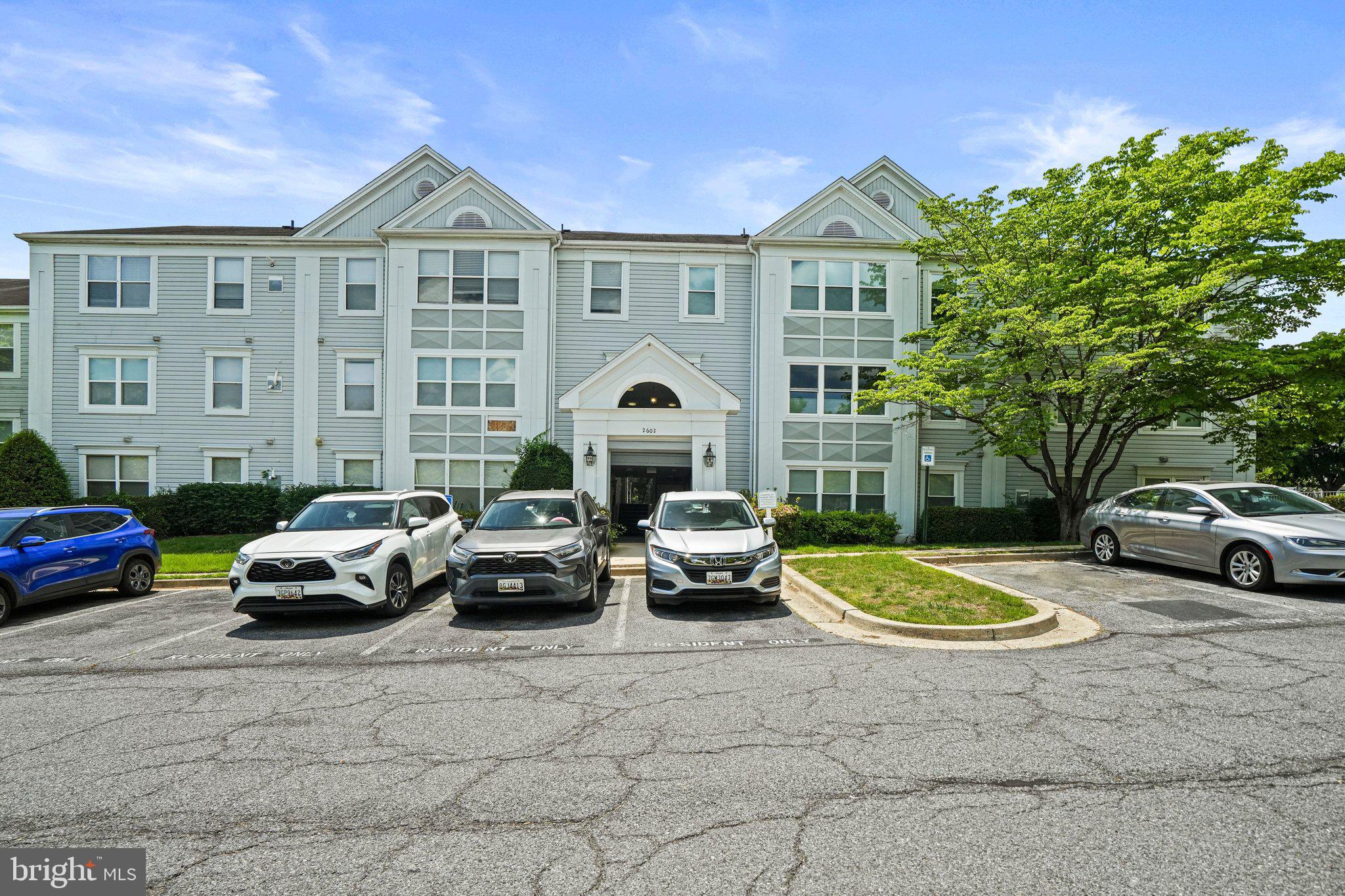 WINTERGATE AT LONGMEAD CROSSING - Residential