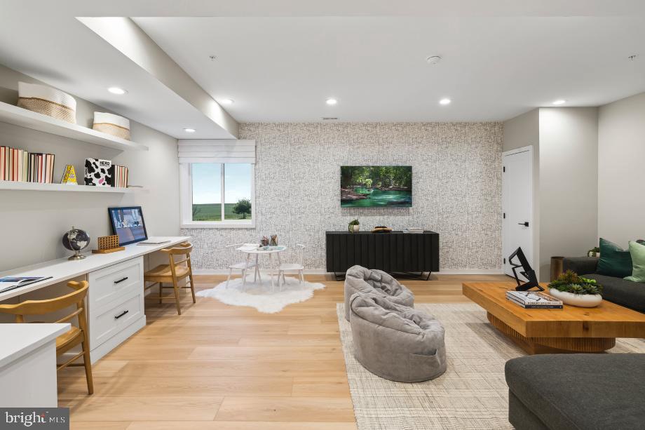 STONEBROOK AT UPPER MERION - Residential