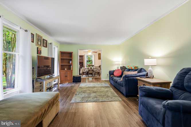 CHAPEL WOODS - Residential