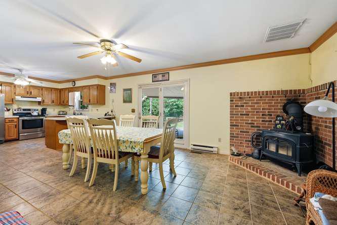 CHAPEL WOODS - Residential