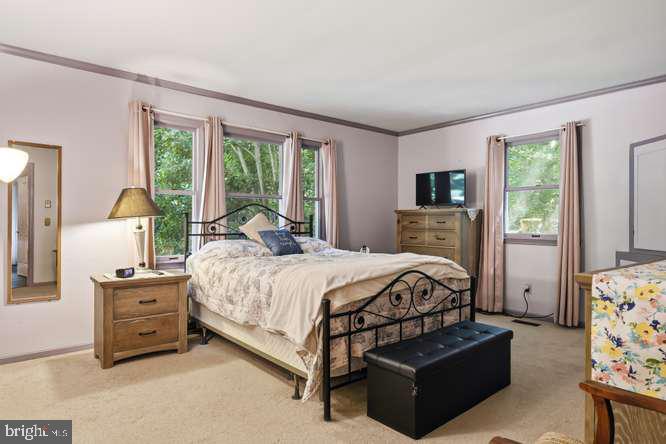 CHAPEL WOODS - Residential