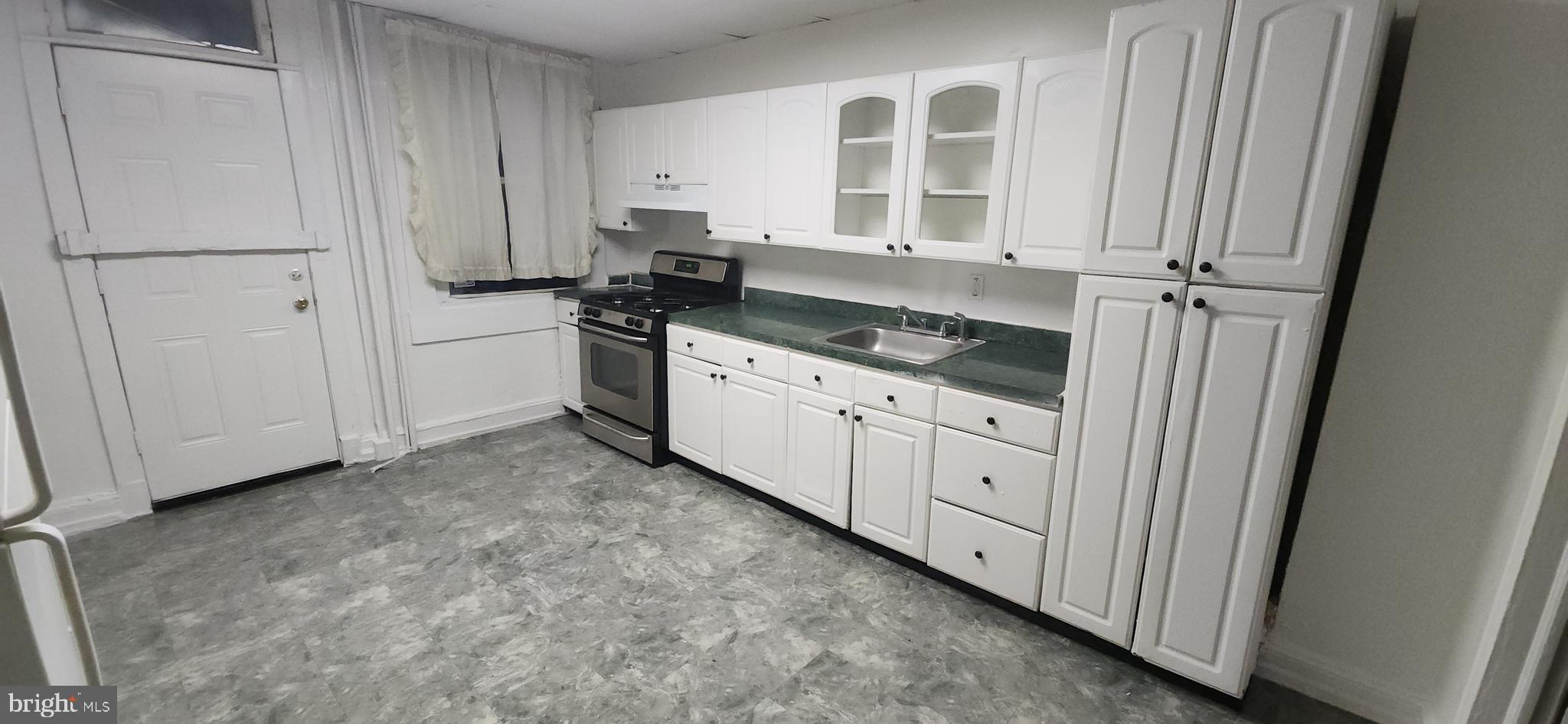 This one is for the buyer who is looking for a well priced home perhaps to add to a rental portfolio.  Vinyl windows, gas heat, nice kitchen, open floor plan, basically ready to rent.  We are looking for a clean offer without contingencies.