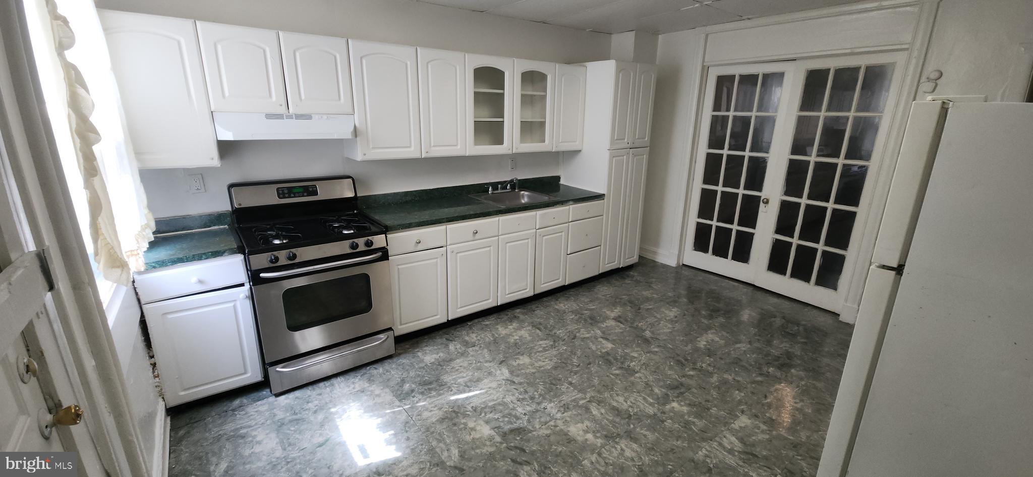 MILTON-MONTFORD - Residential