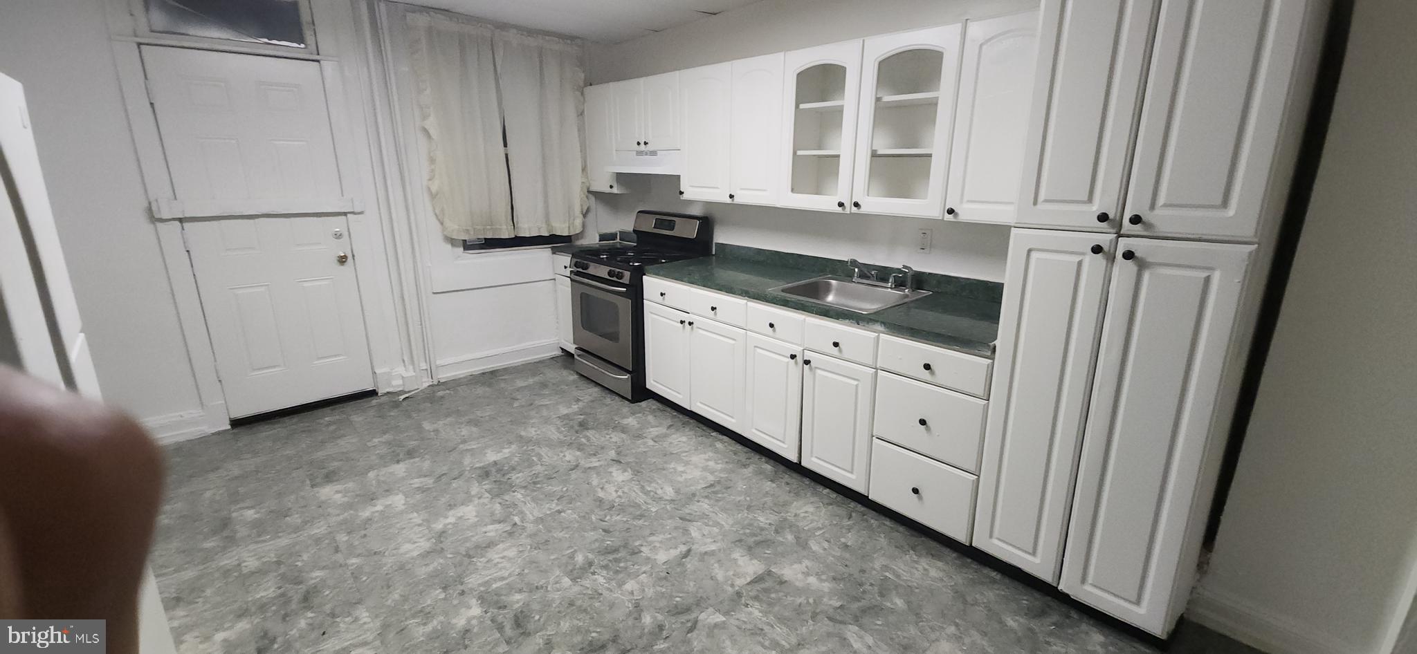 MILTON-MONTFORD - Residential