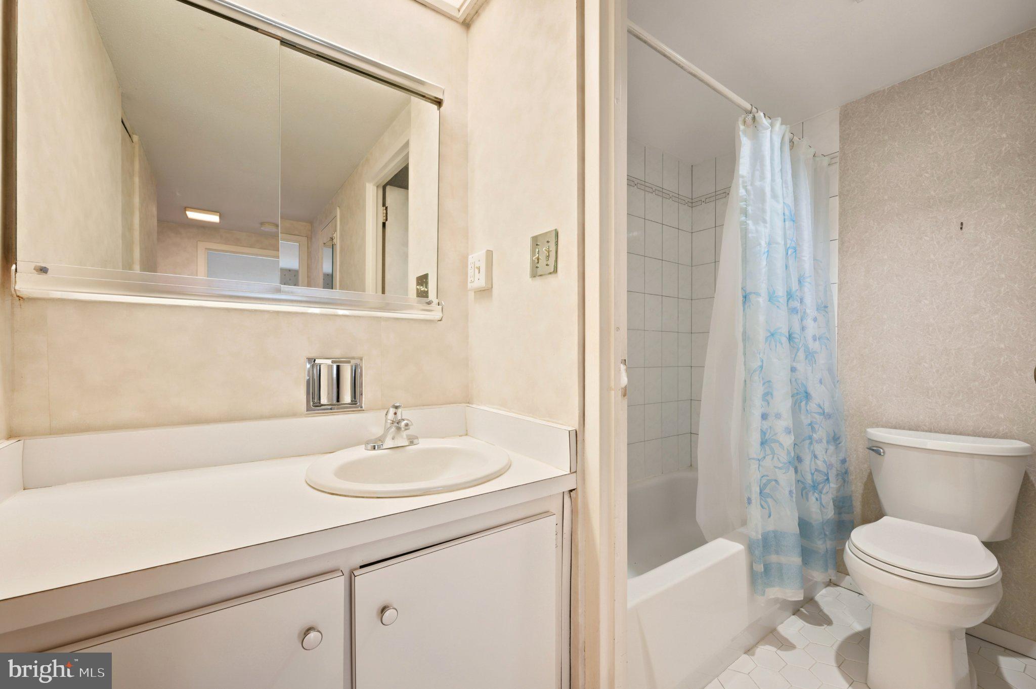 BEAVER HILL - Residential