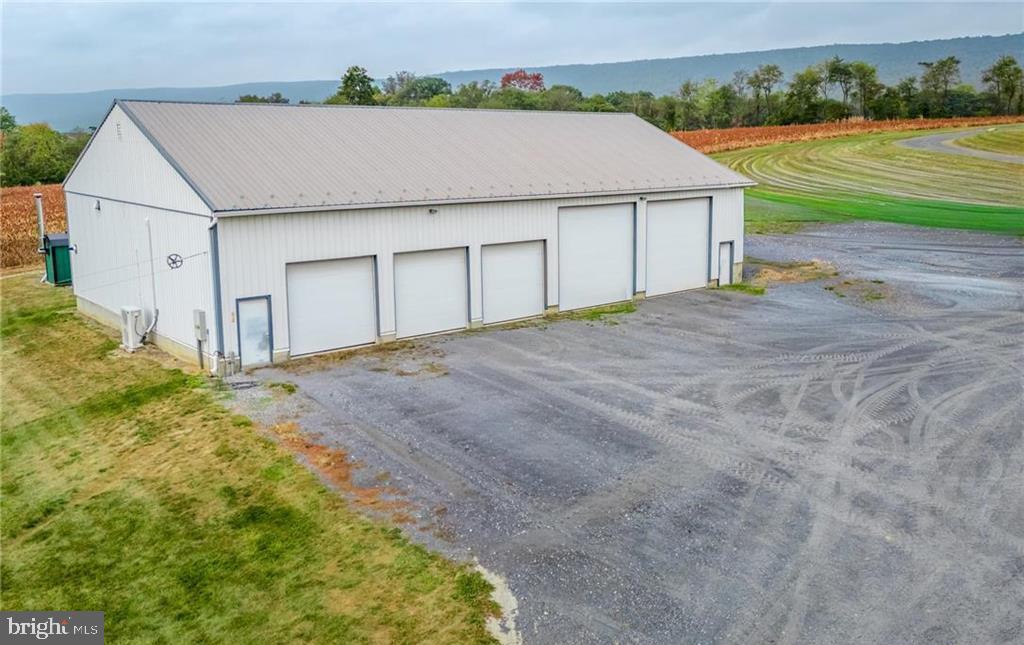 LYNN TWP - Farm