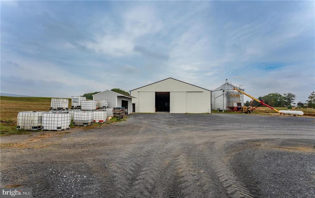 LYNN TWP - Farm