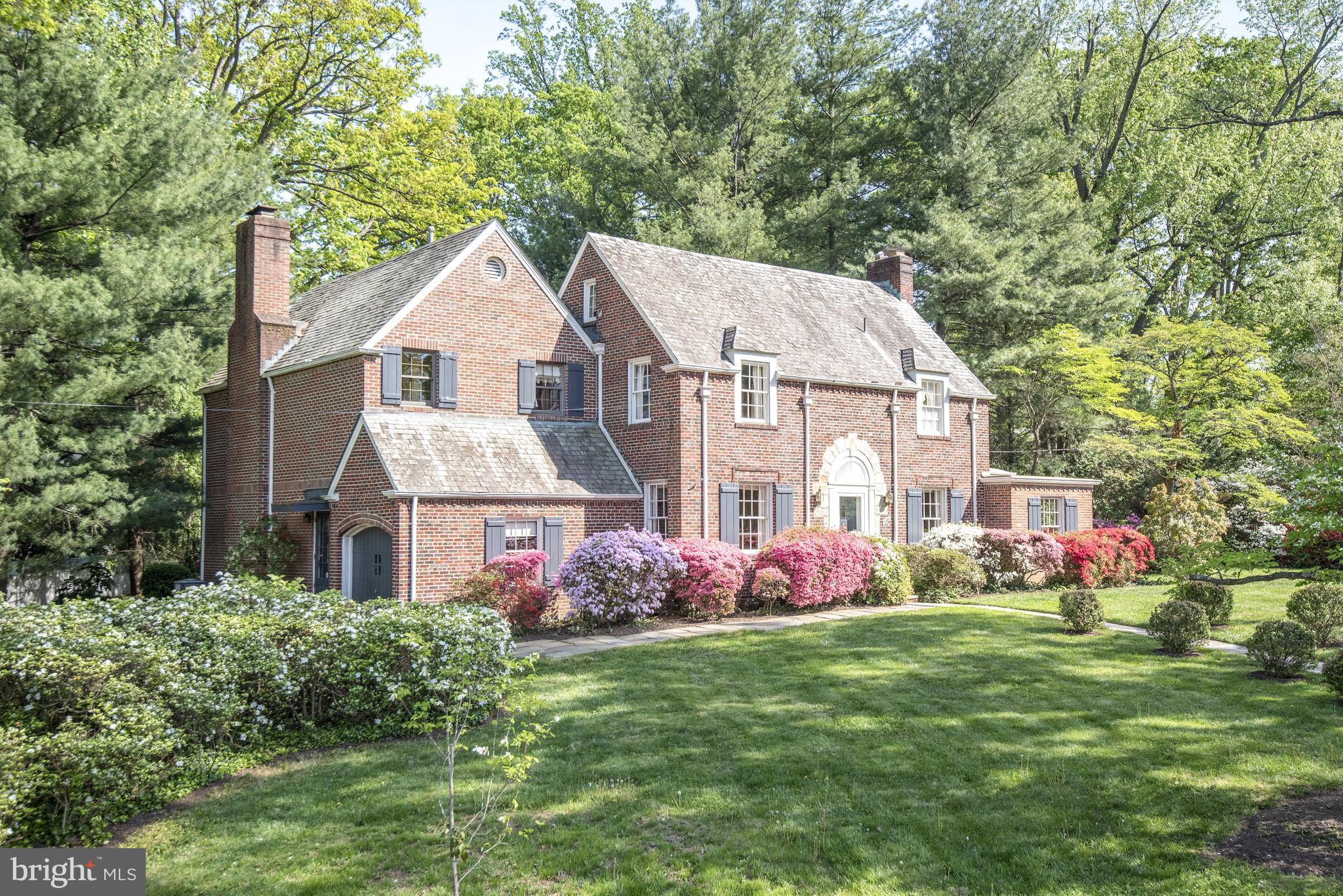 BRADLEY WOODS - Residential