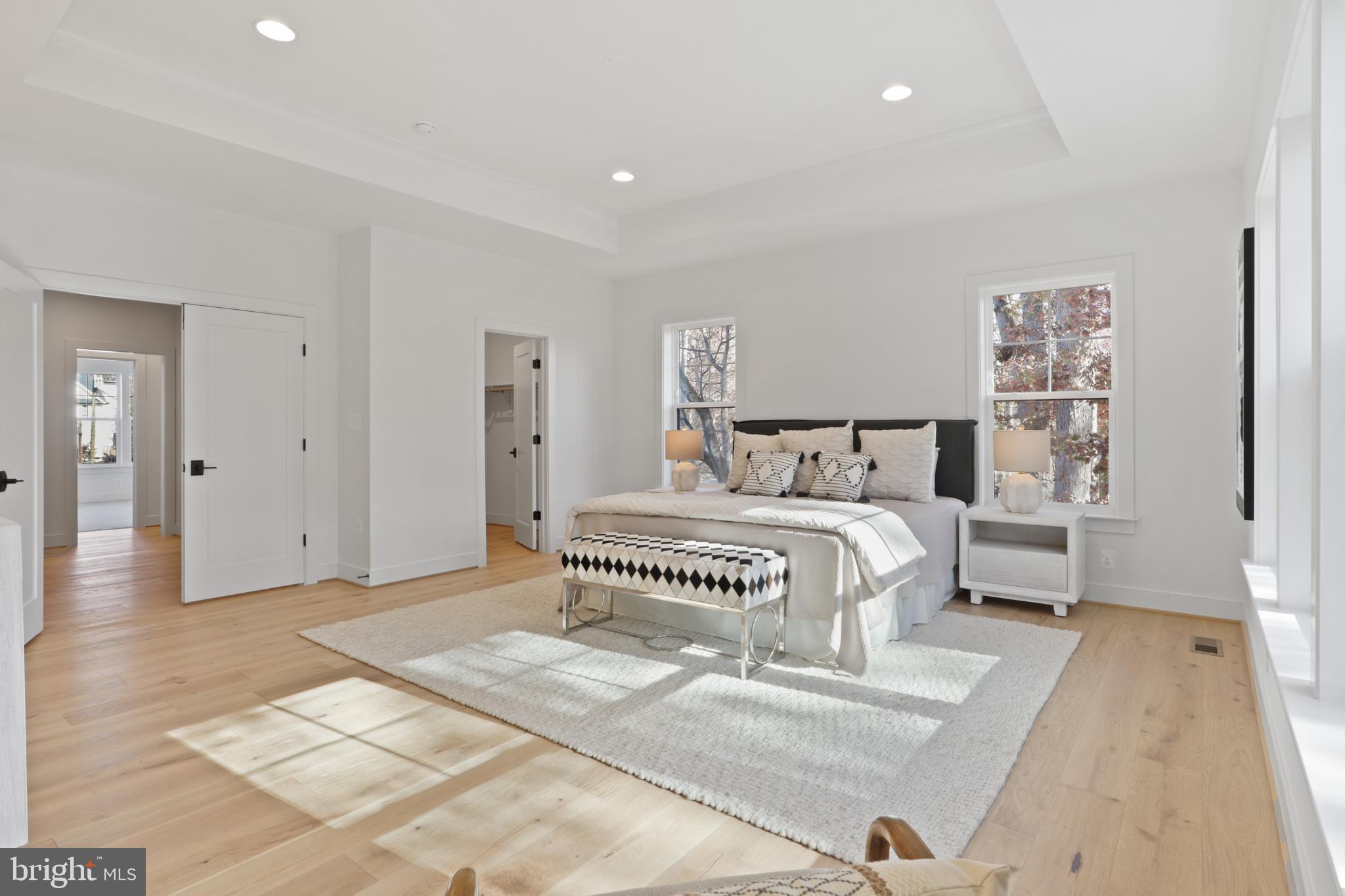VIENNA WOODS - Residential