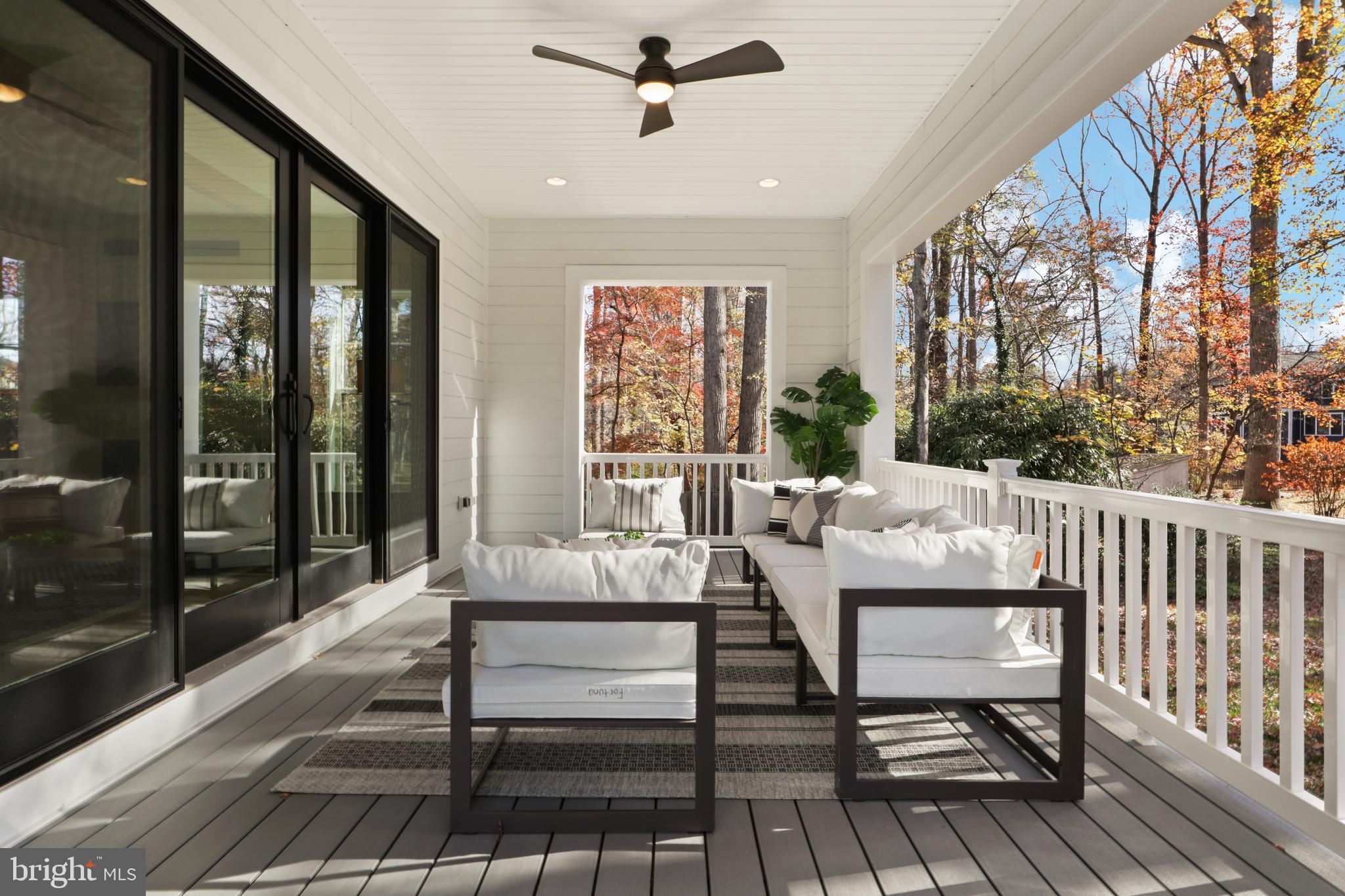 VIENNA WOODS - Residential