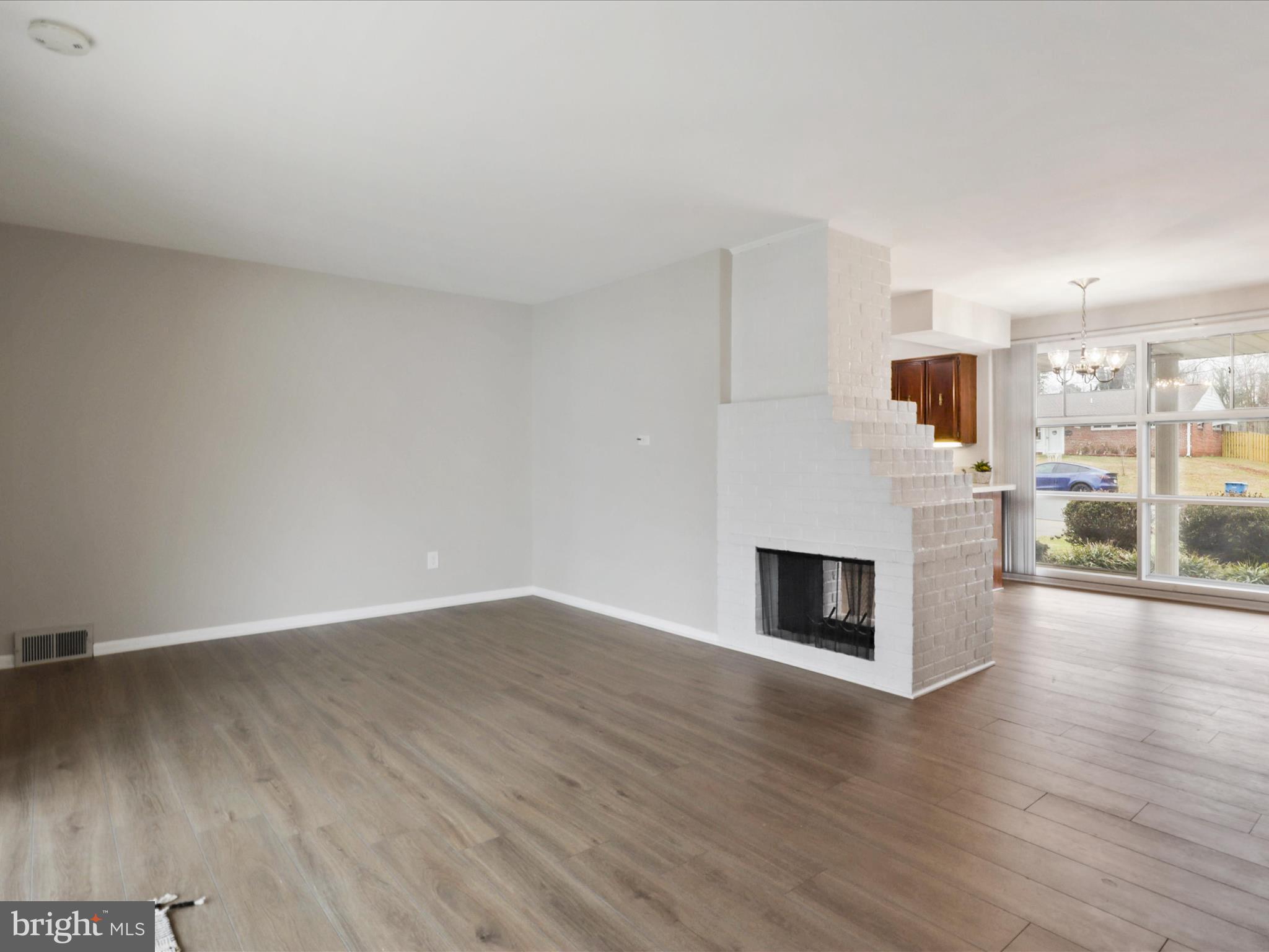 SPRINGFIELD - Residential Lease