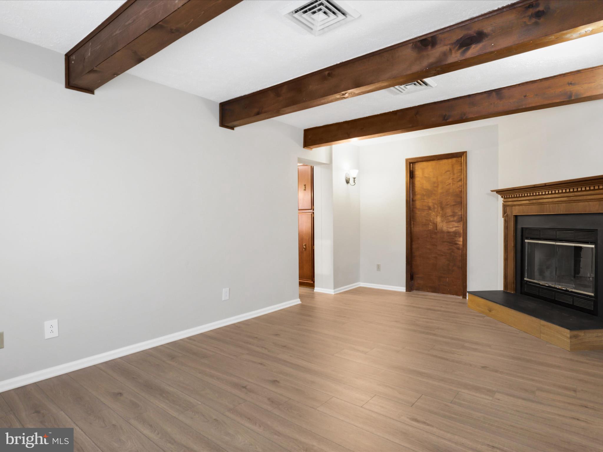 SPRINGFIELD - Residential Lease