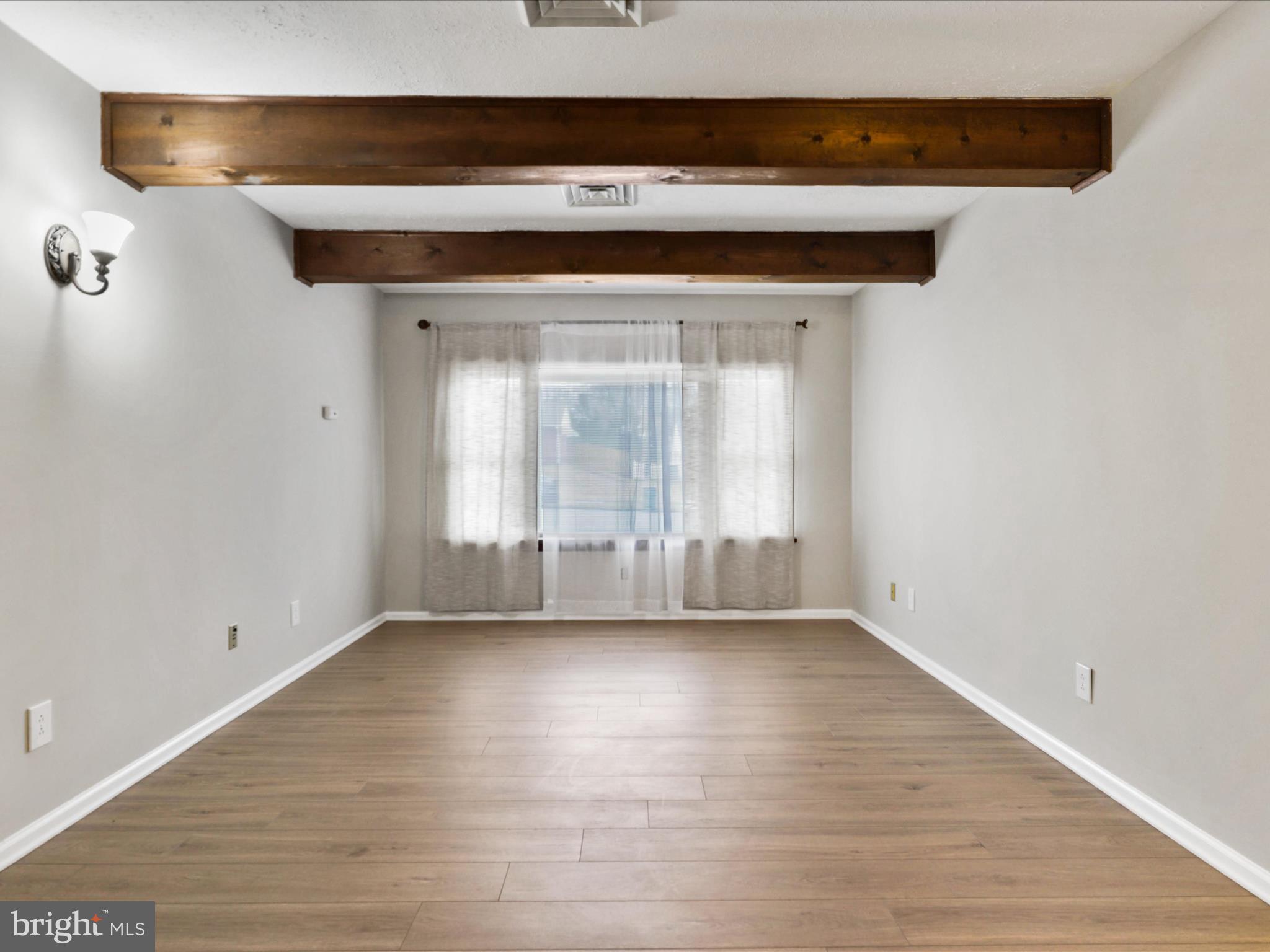 SPRINGFIELD - Residential Lease