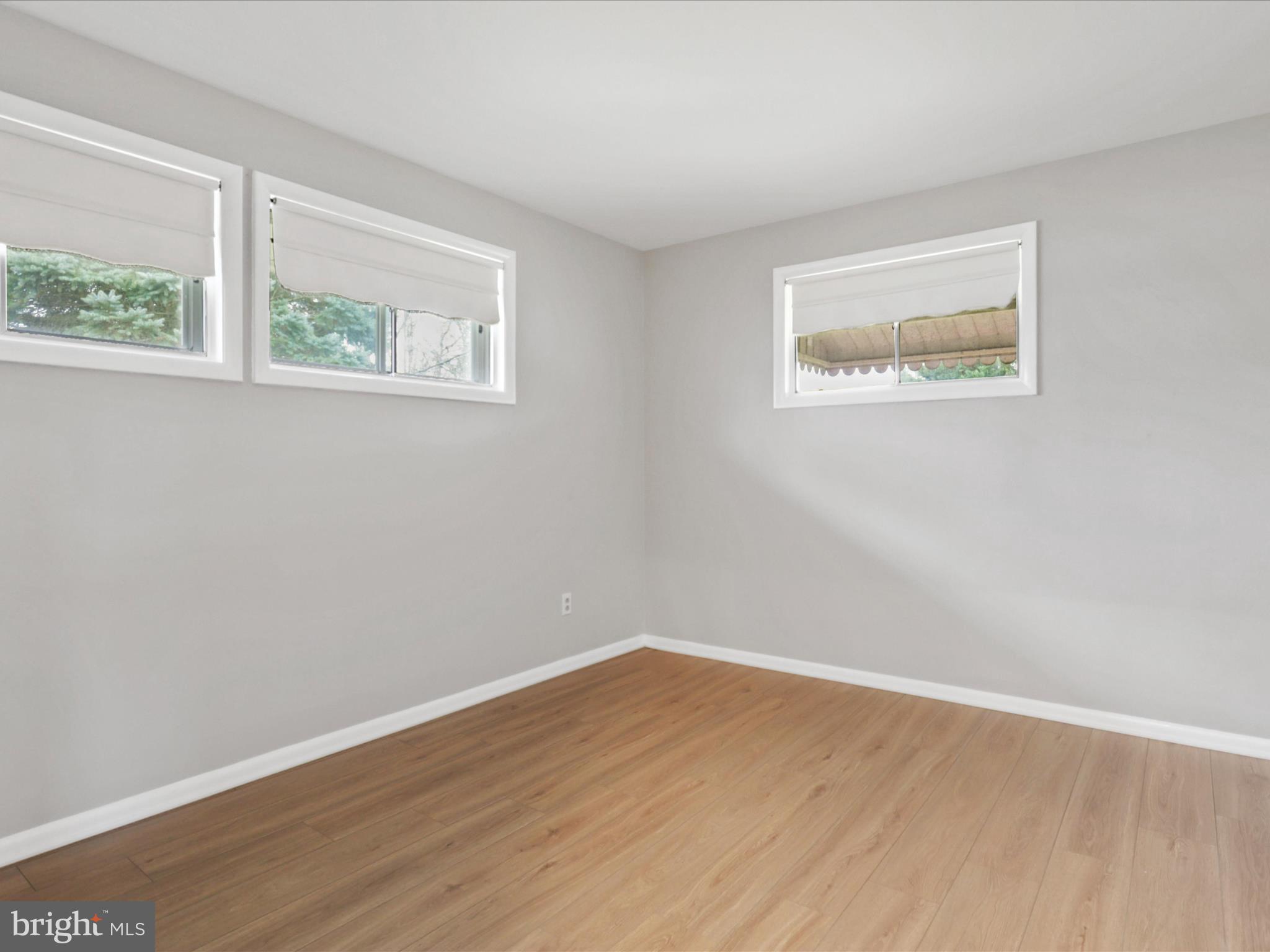 SPRINGFIELD - Residential Lease