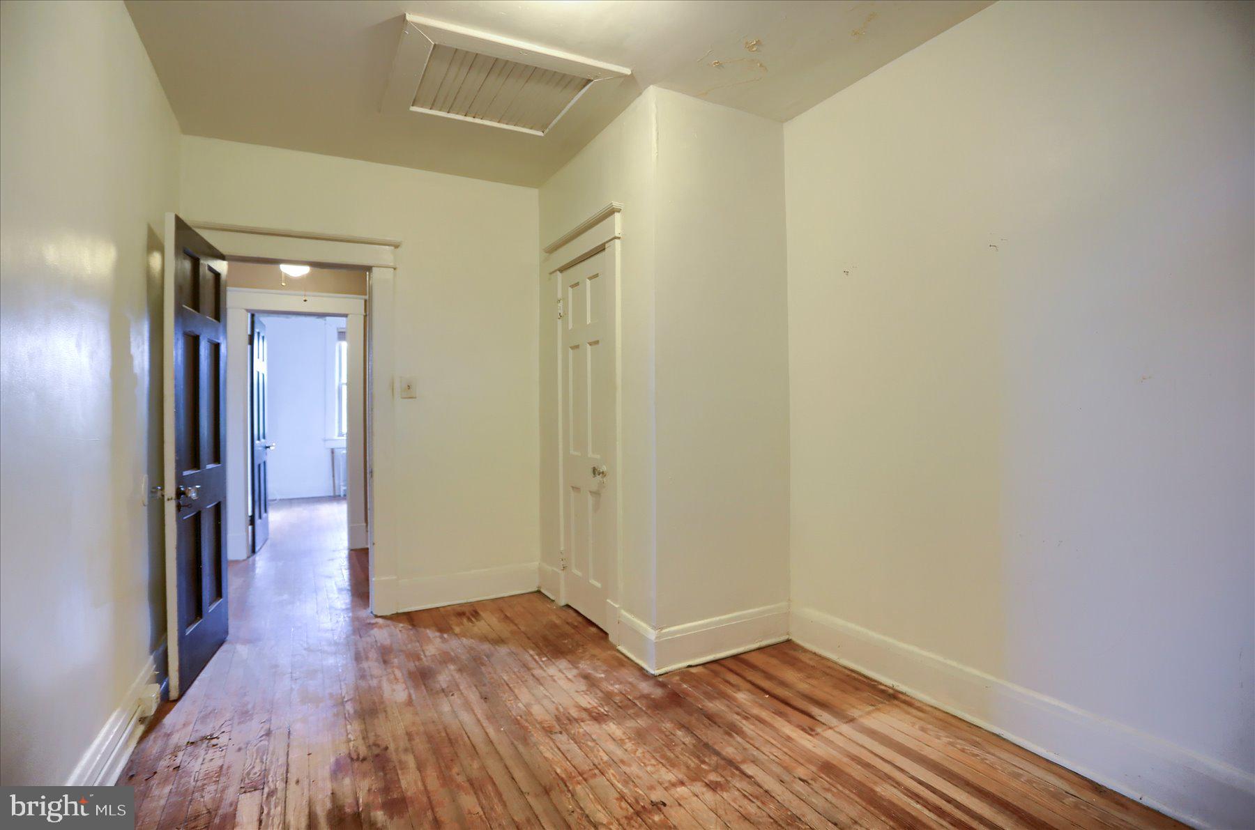 WALBROOK - Residential