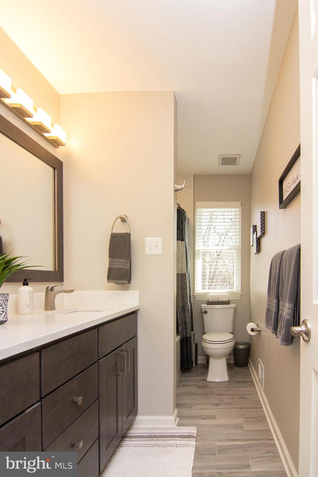 SHANNON RUN - Residential