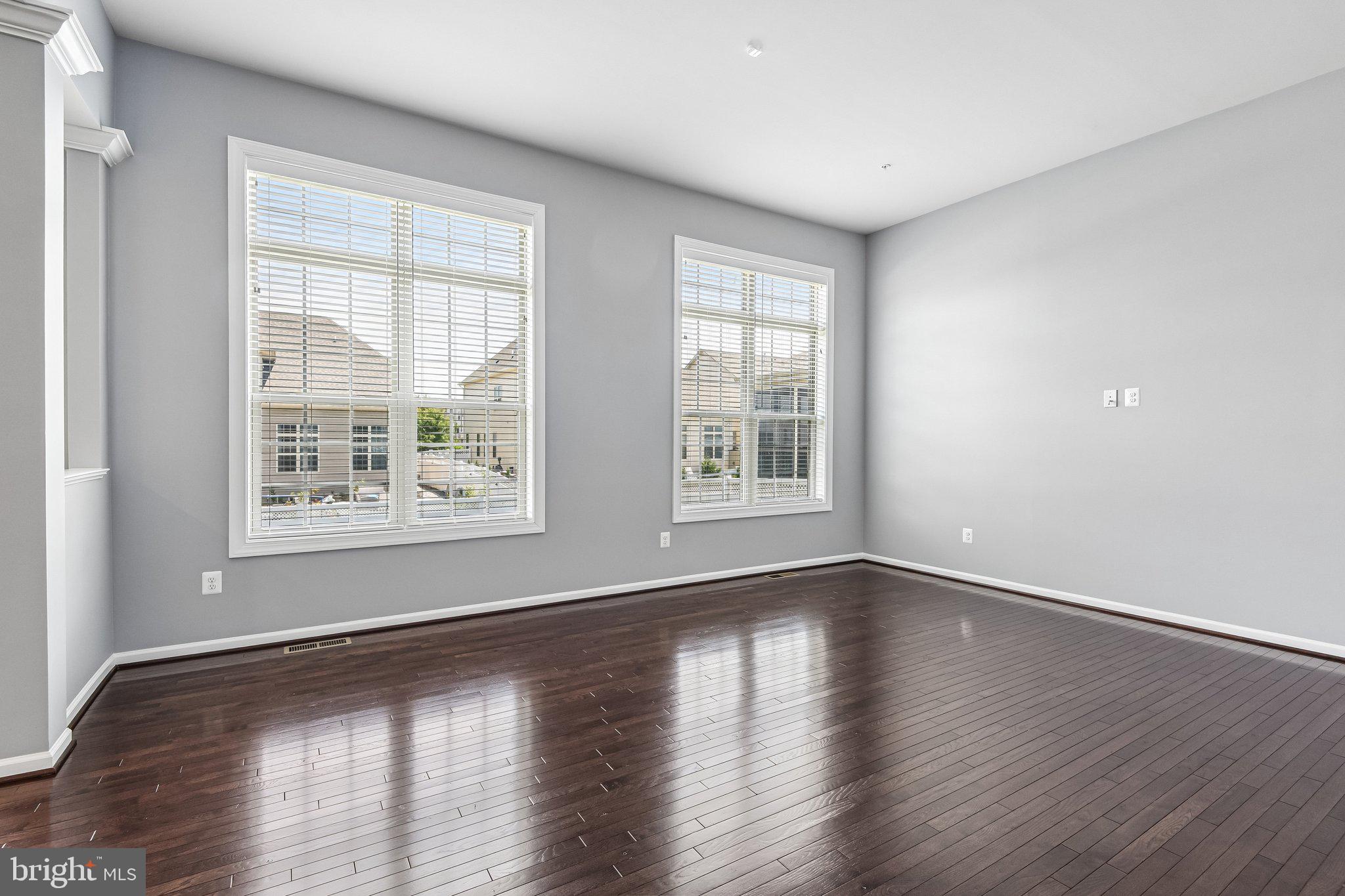 LANDSDALE - Residential