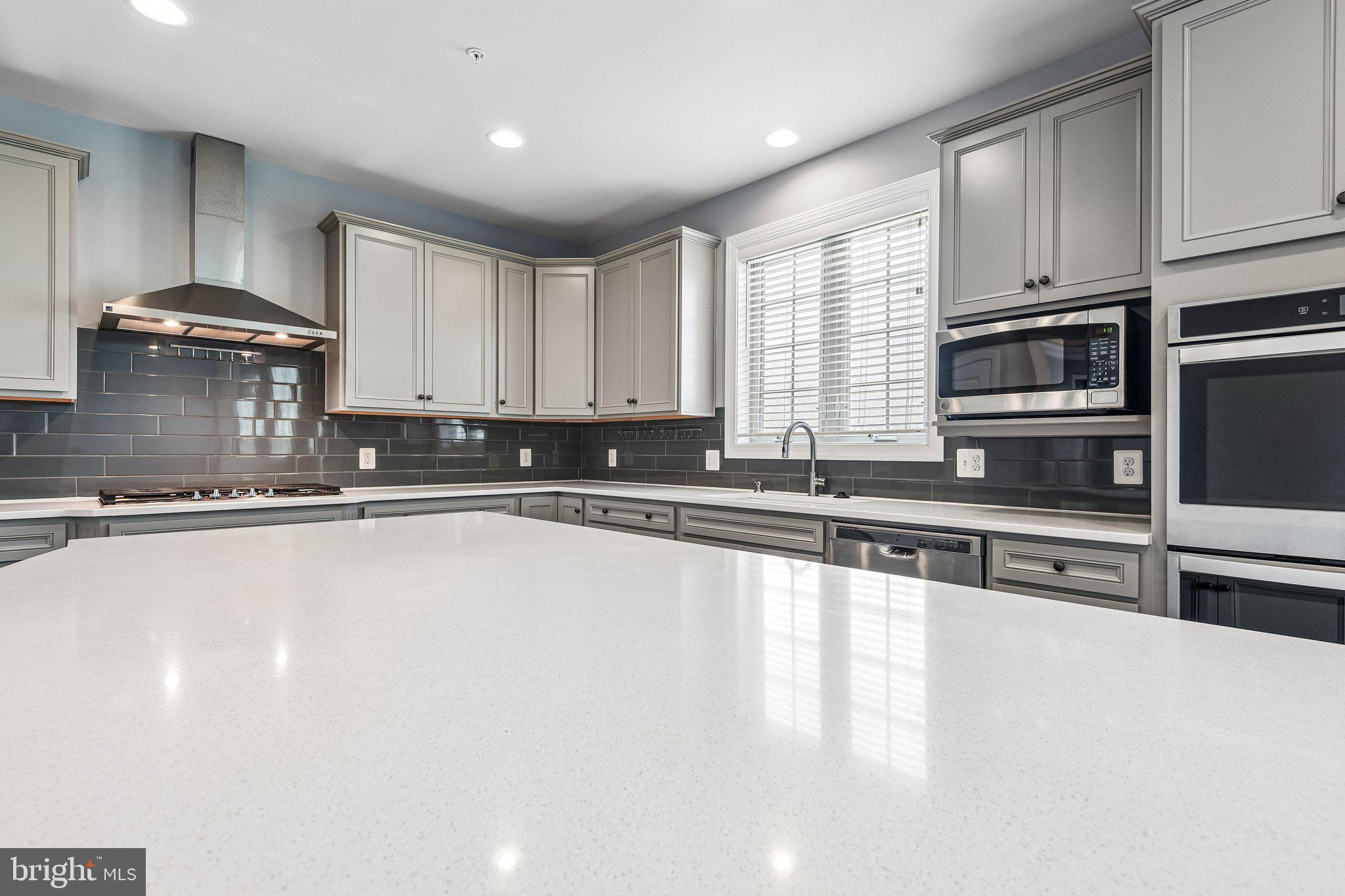 LANDSDALE - Residential