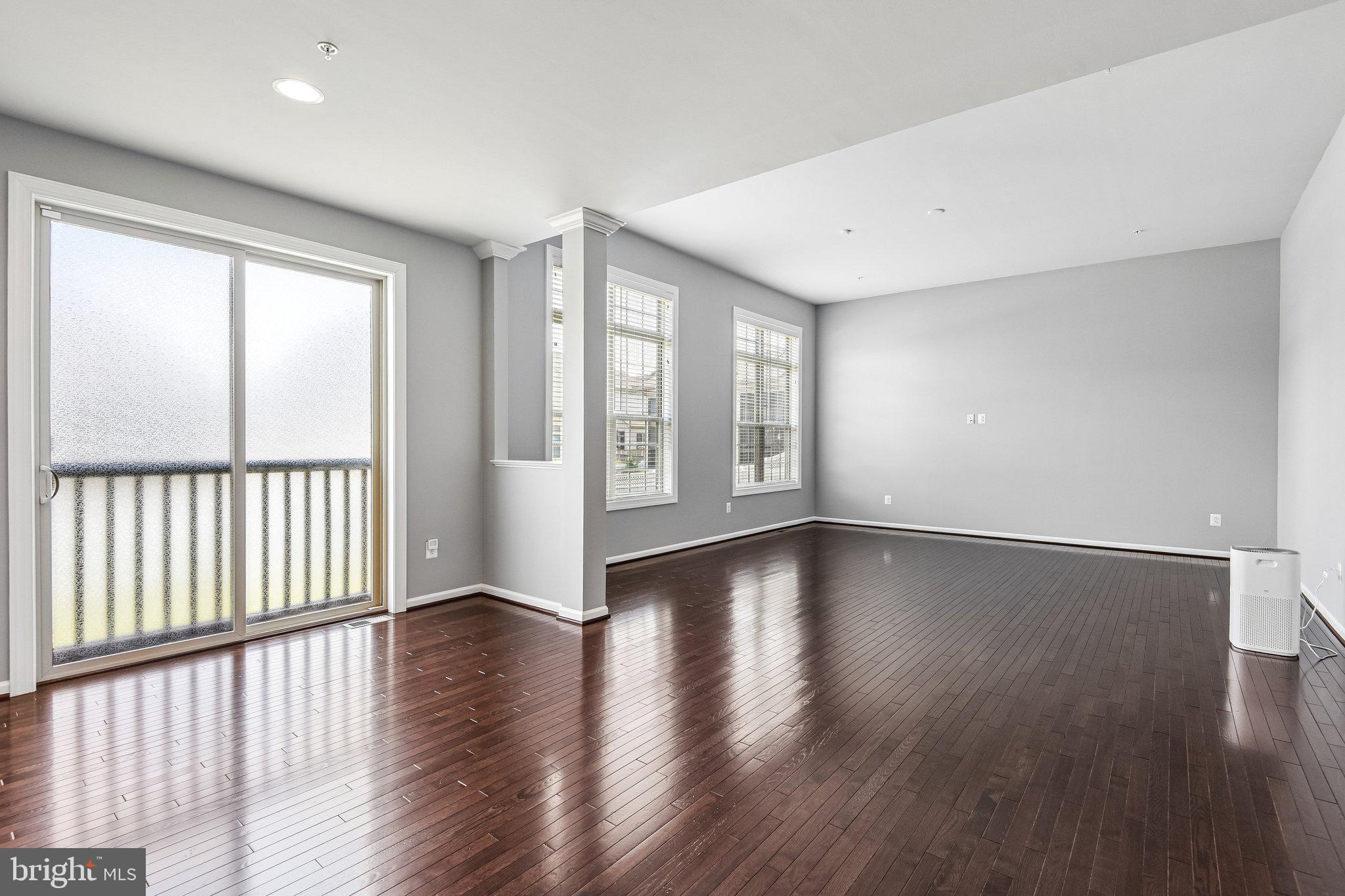 LANDSDALE - Residential