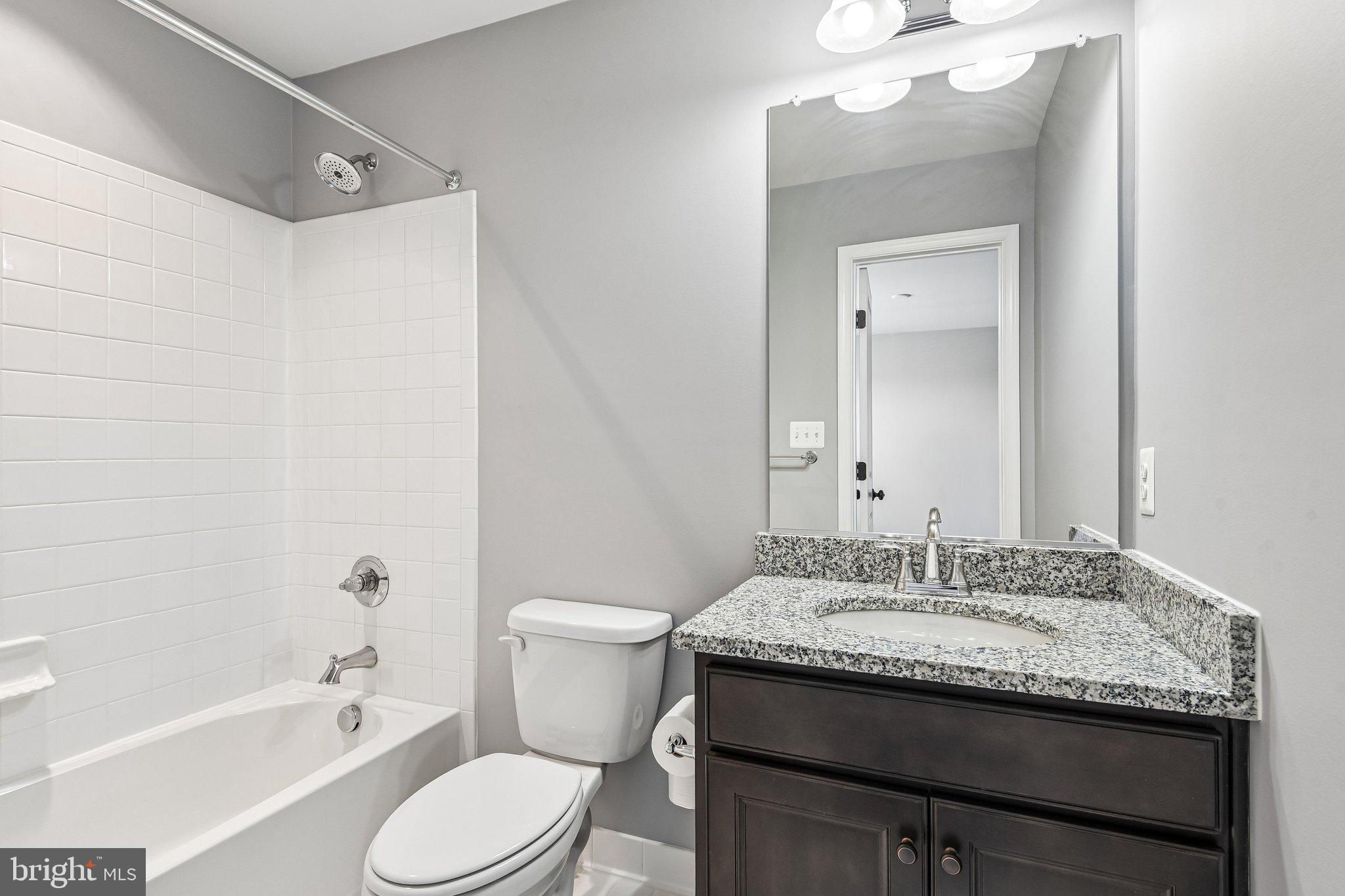 LANDSDALE - Residential