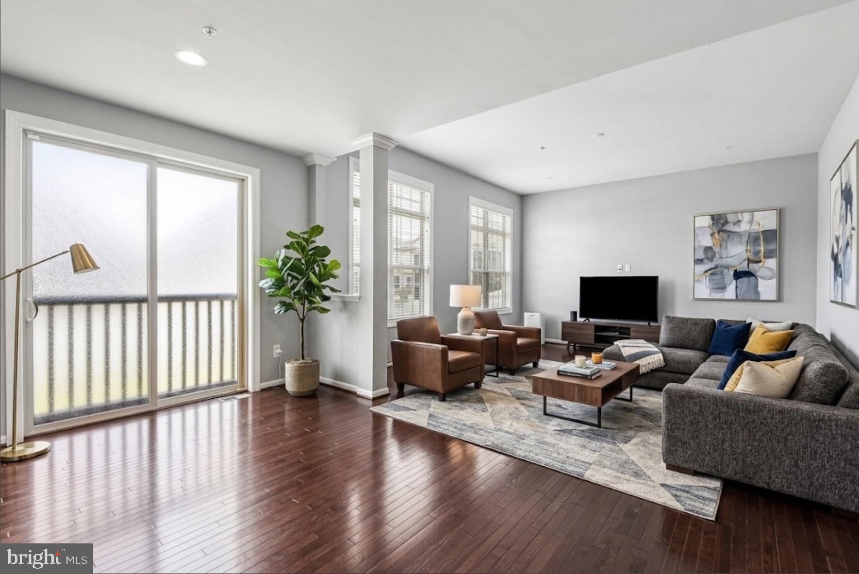 LANDSDALE - Residential