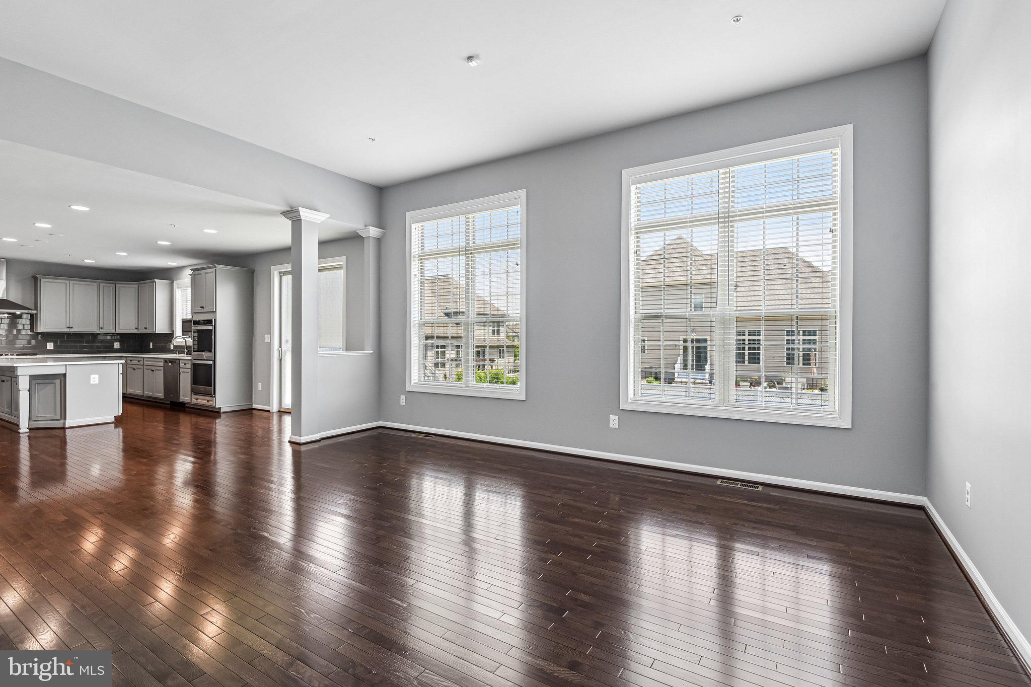 LANDSDALE - Residential