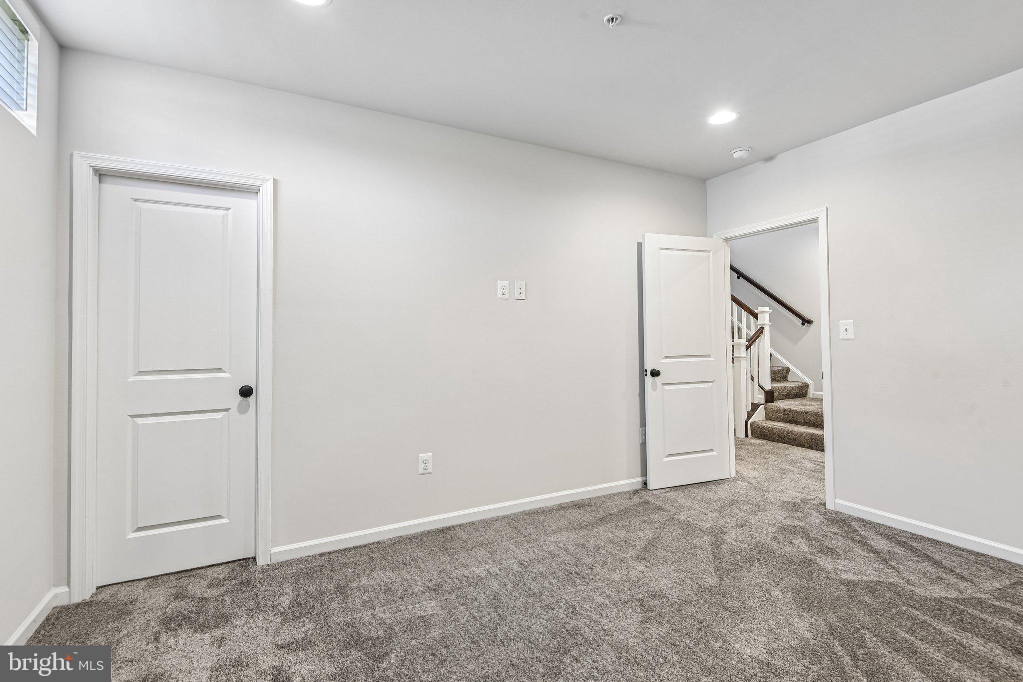 LANDSDALE - Residential