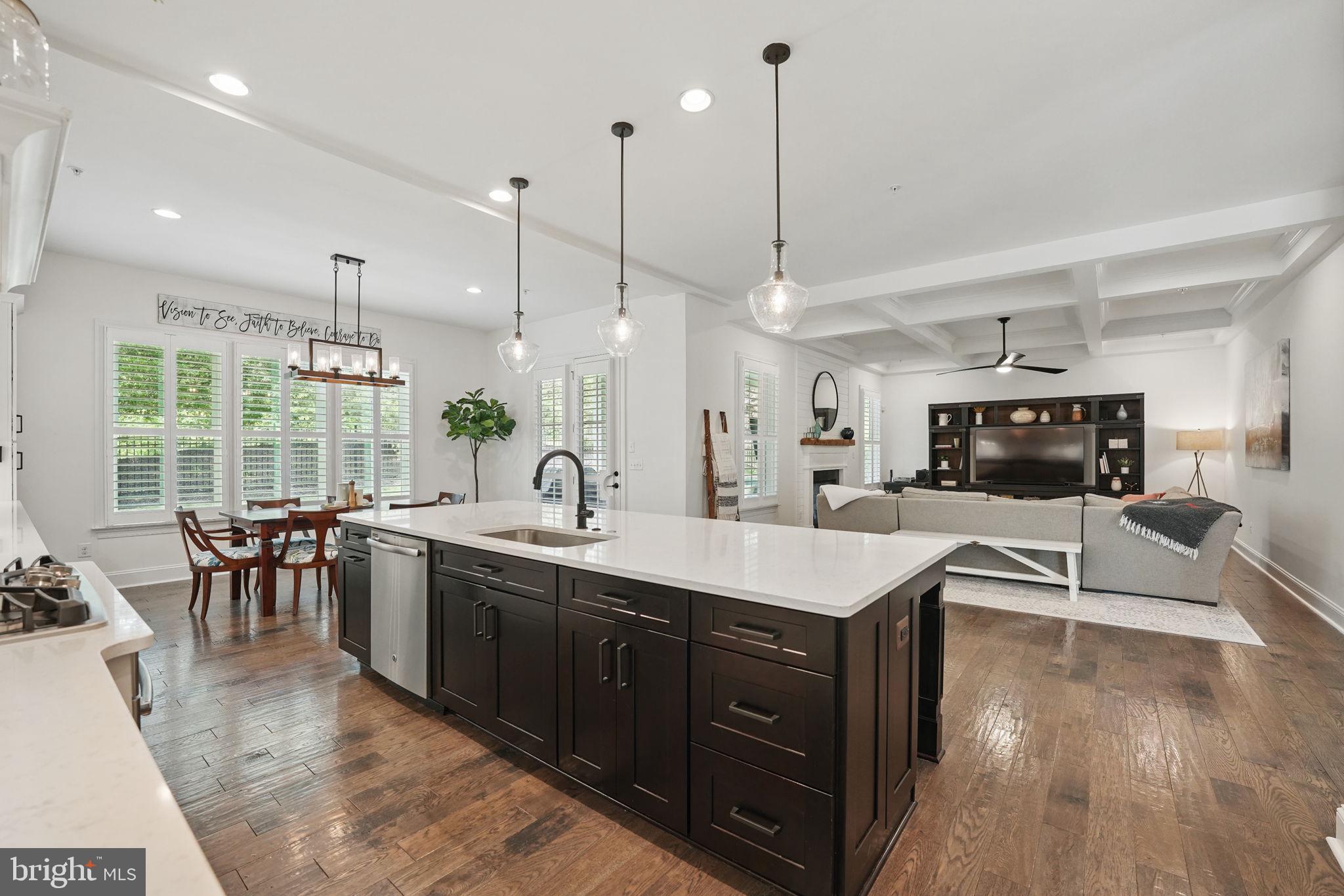 POTOMAC SHORES - Residential