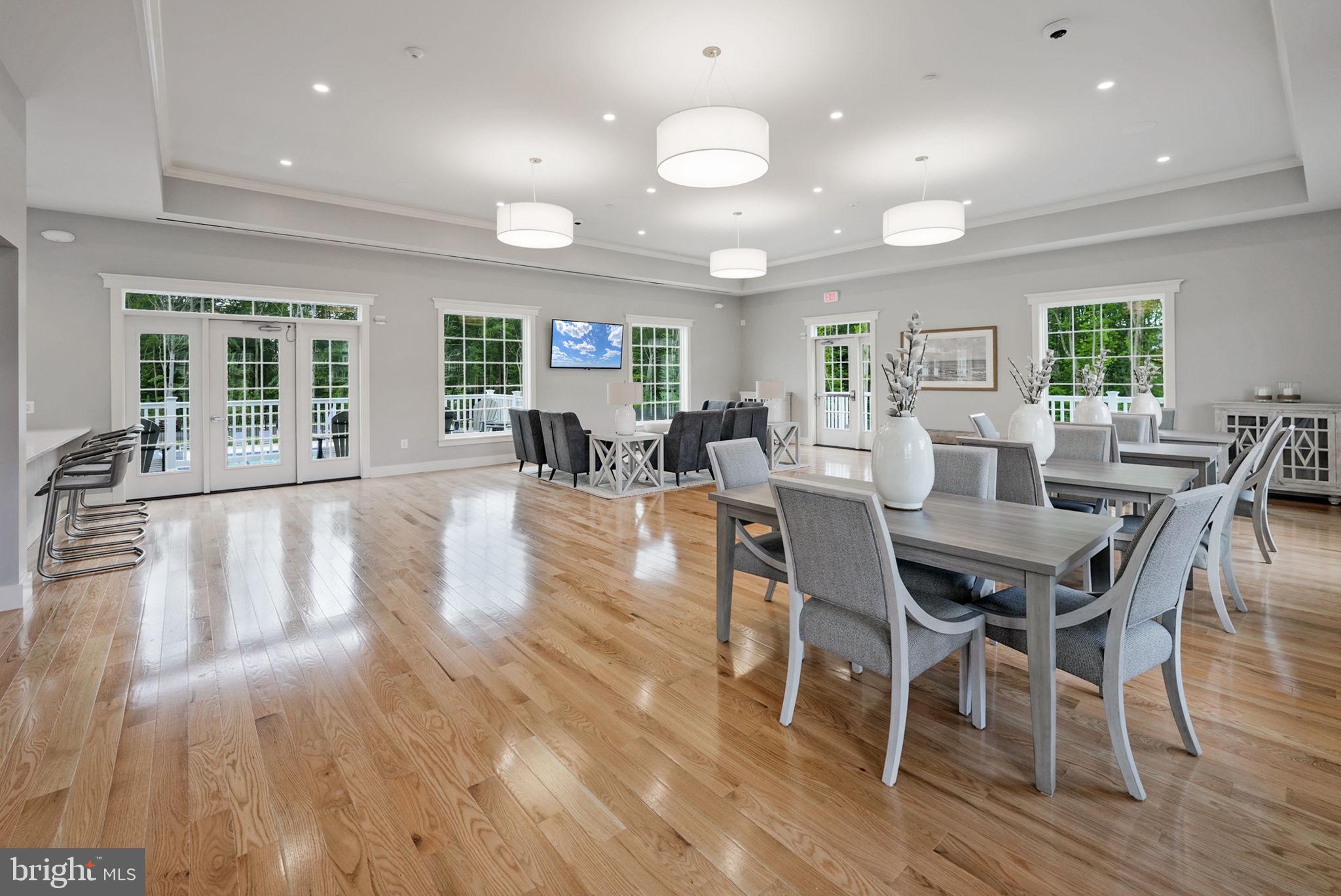 POTOMAC SHORES - Residential