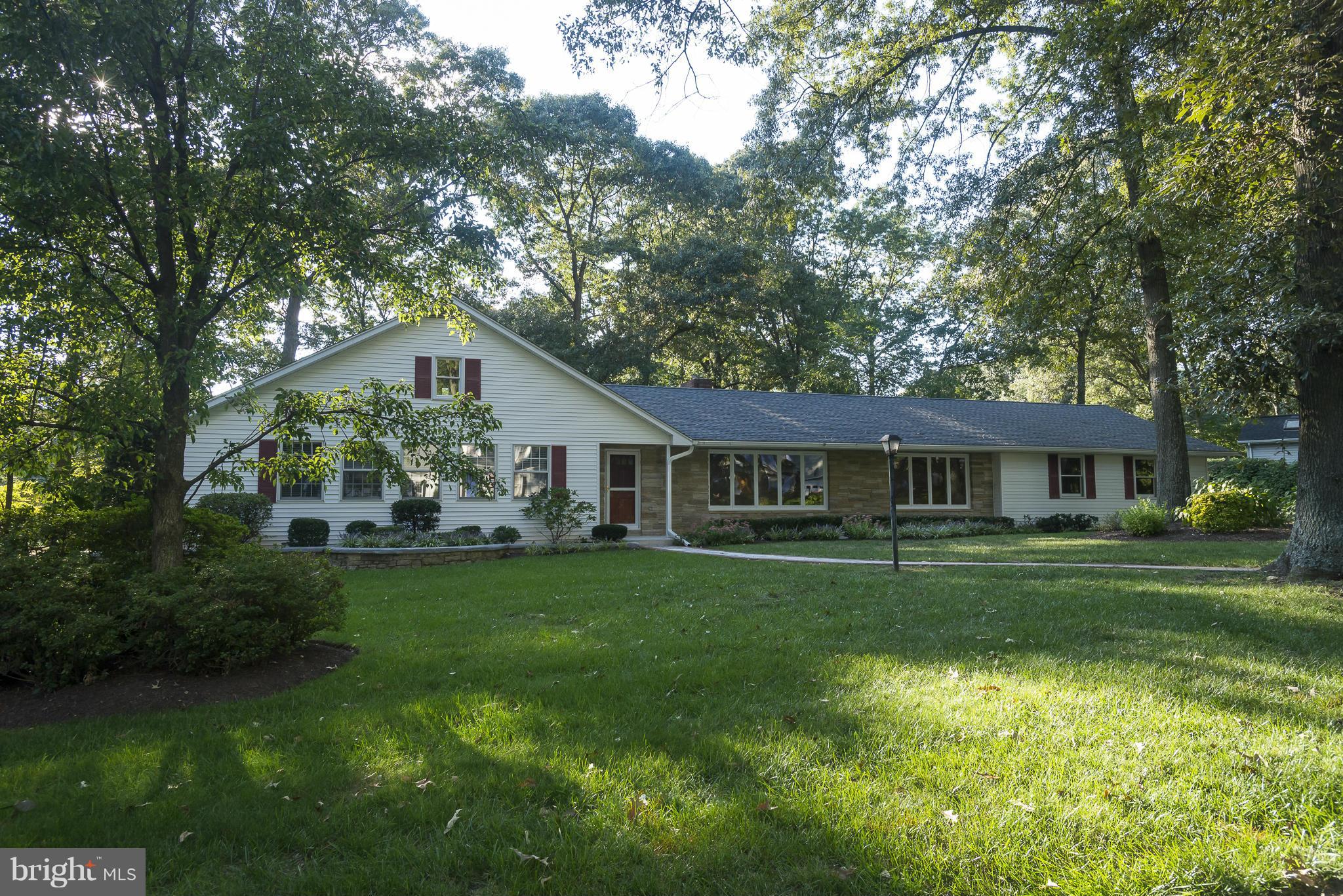 This fantastic rancher is a rare find: on the 14th green of Chartwell's Golf Course it features a first-floor master, expansive deck with wood stove, lighted fountain, and beautiful views of the course. Inside you'll find huge bedrooms, skylights throughout, a master en-suite with steam shower and palatial living and family spaces perfect for entertaining! This home cannot be missed; see it today!
