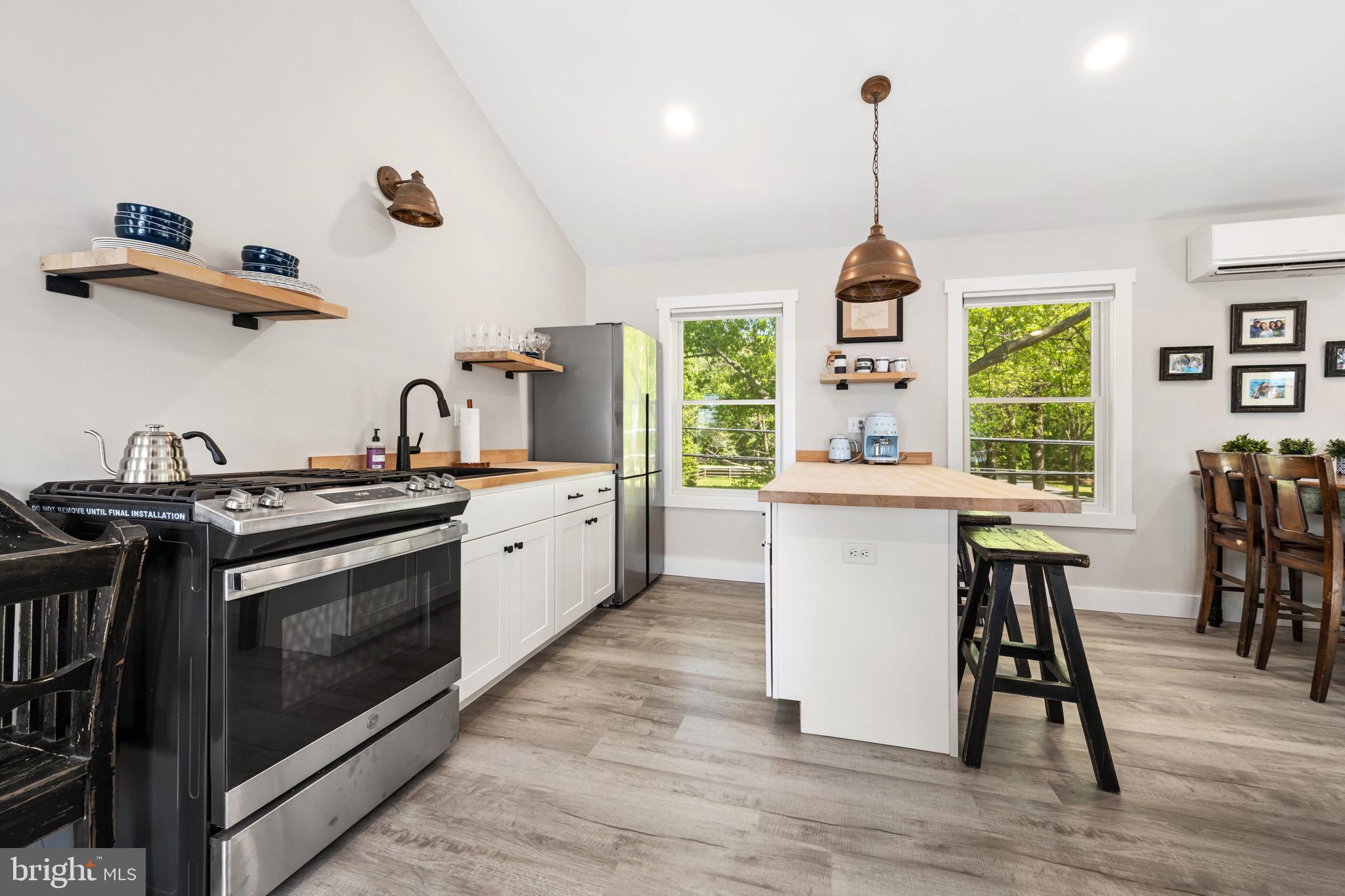 TOLCHESTER - Residential