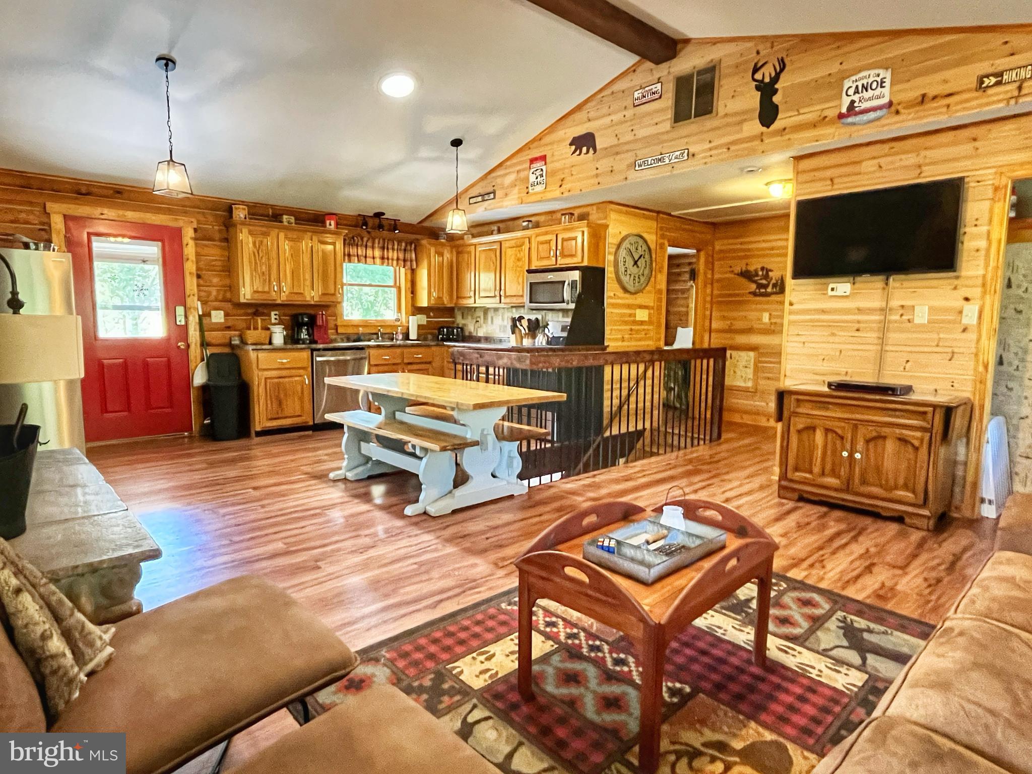PAGE VALLEY RD - Residential