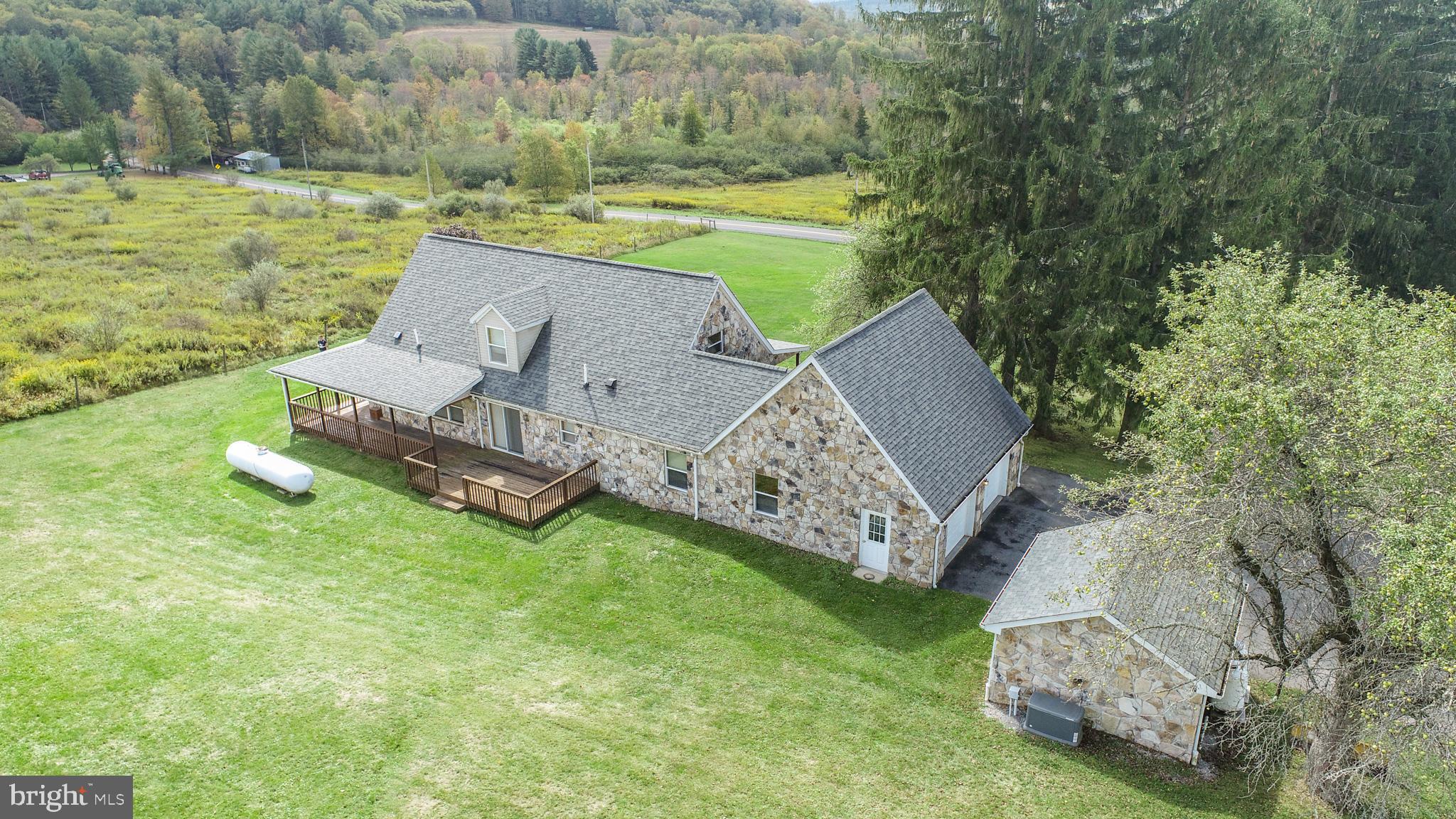 CRANESVILLE - Residential