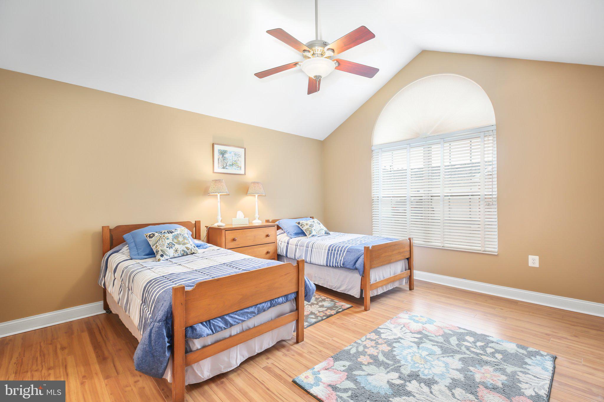 REGENCY PARK VILLAS - Residential