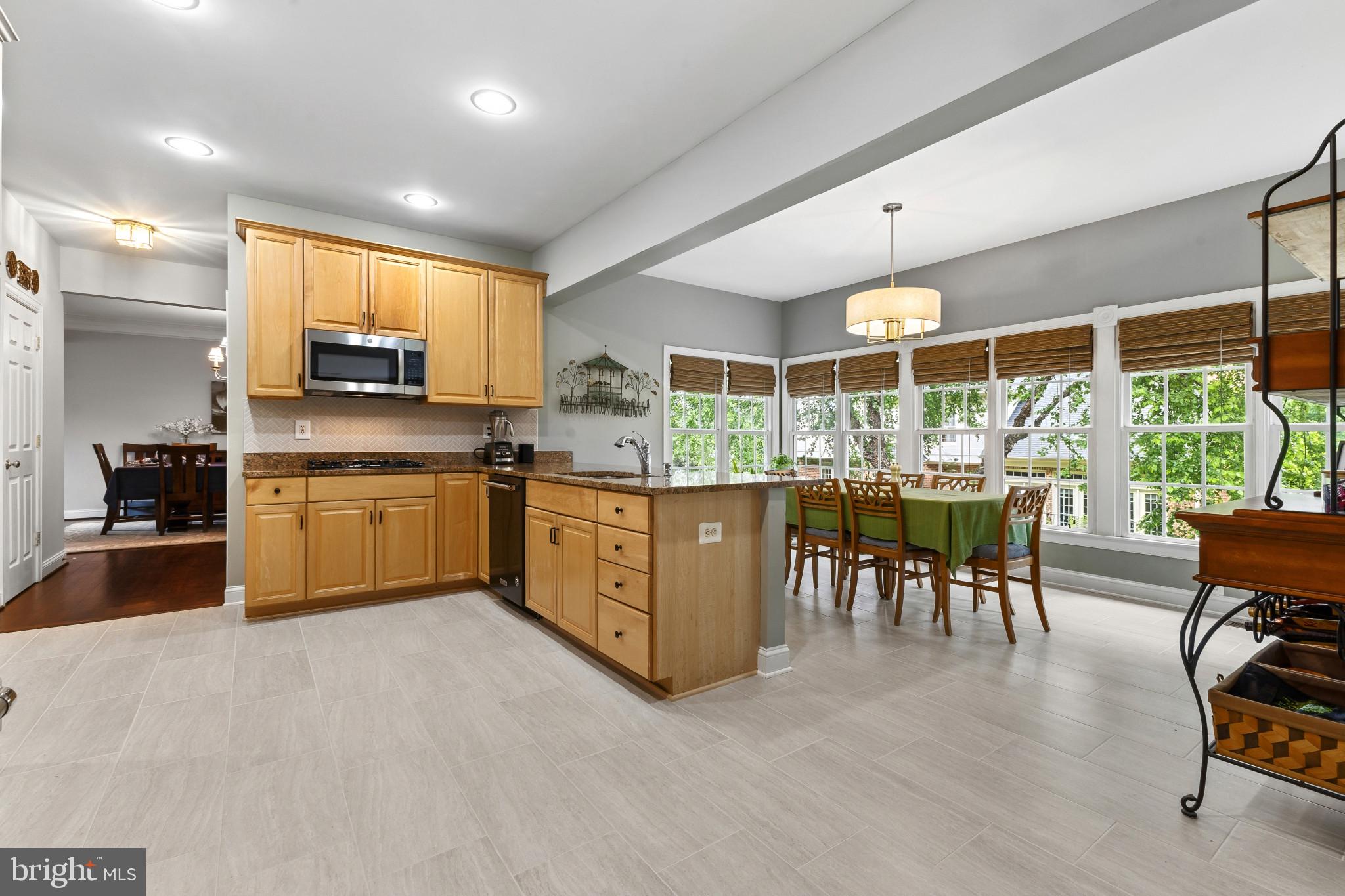 LAKE MANASSAS - Residential
