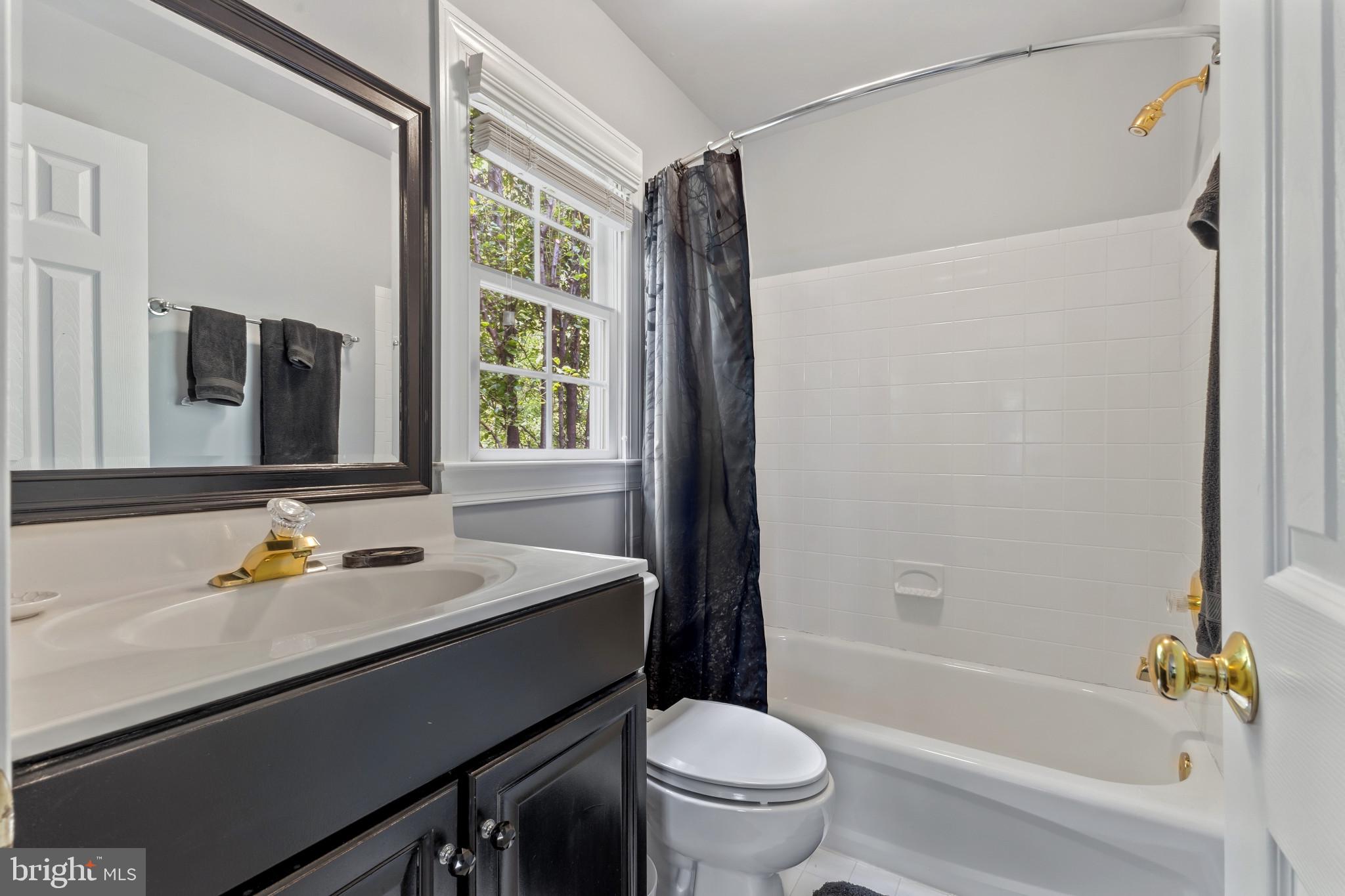LAKE MANASSAS - Residential