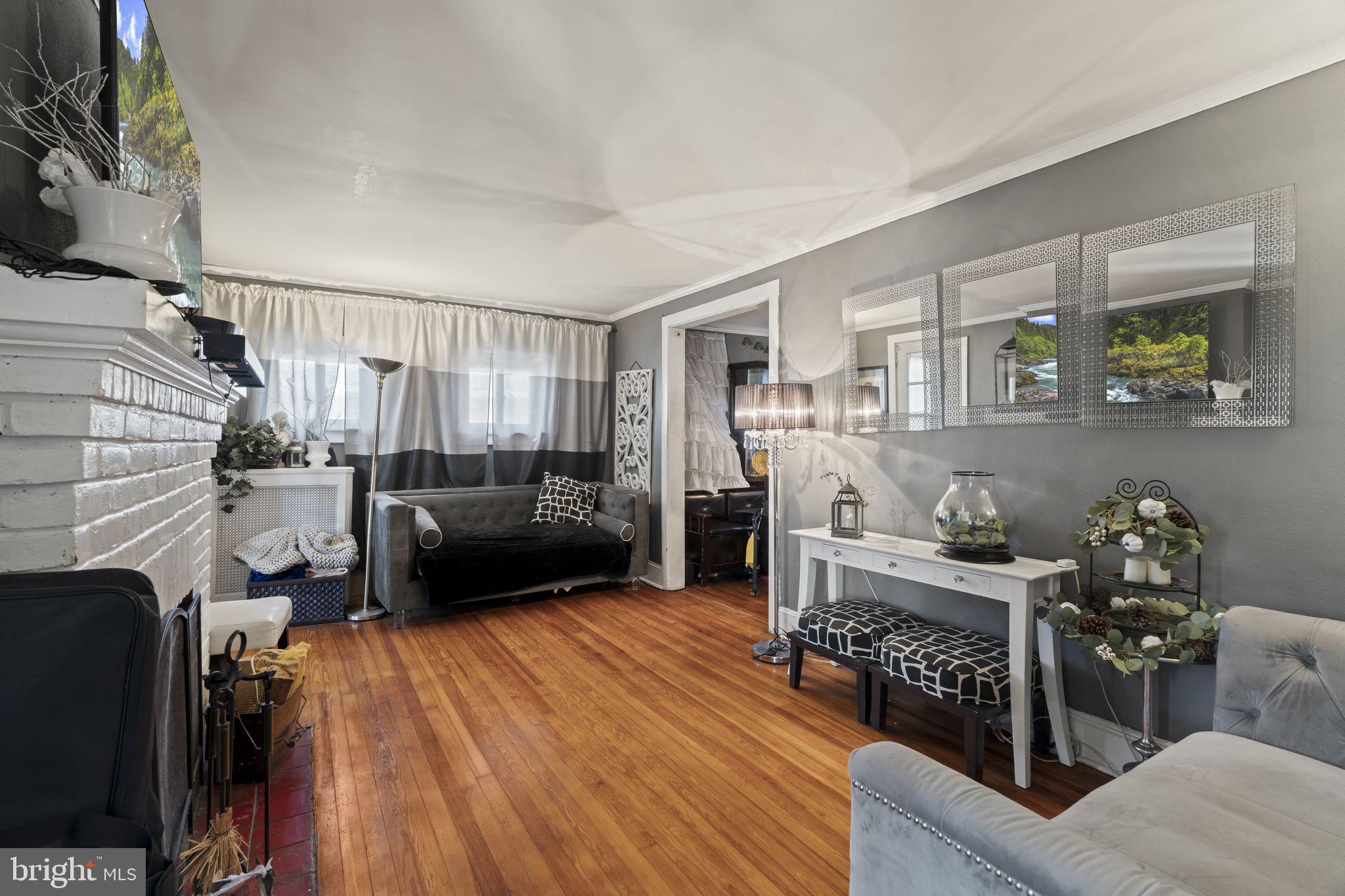 YEADON - Residential